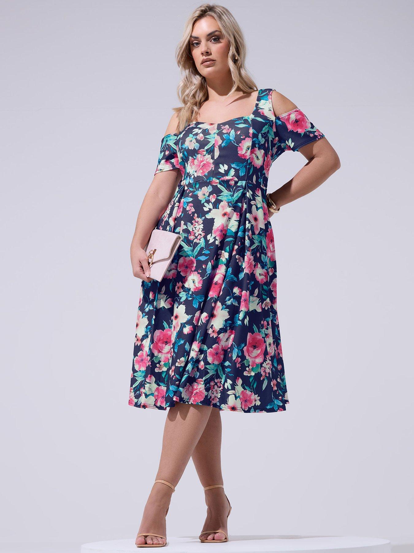 Image 1 of 5 of Yours Curve Floral Panel Skater Dress - Blue
