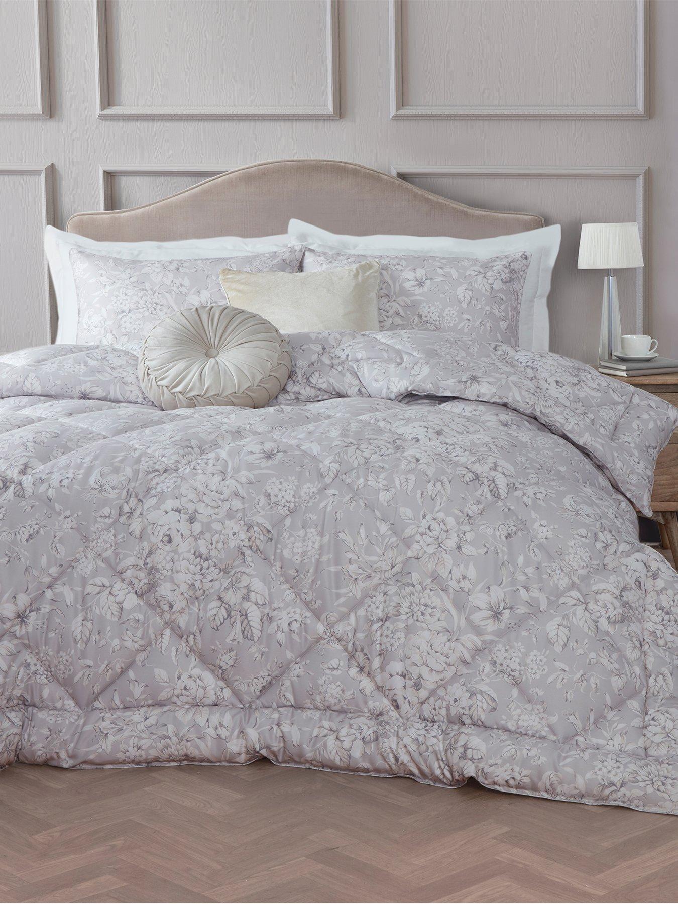 Laura Ashley Laura Ashley Coverless Duvet Set