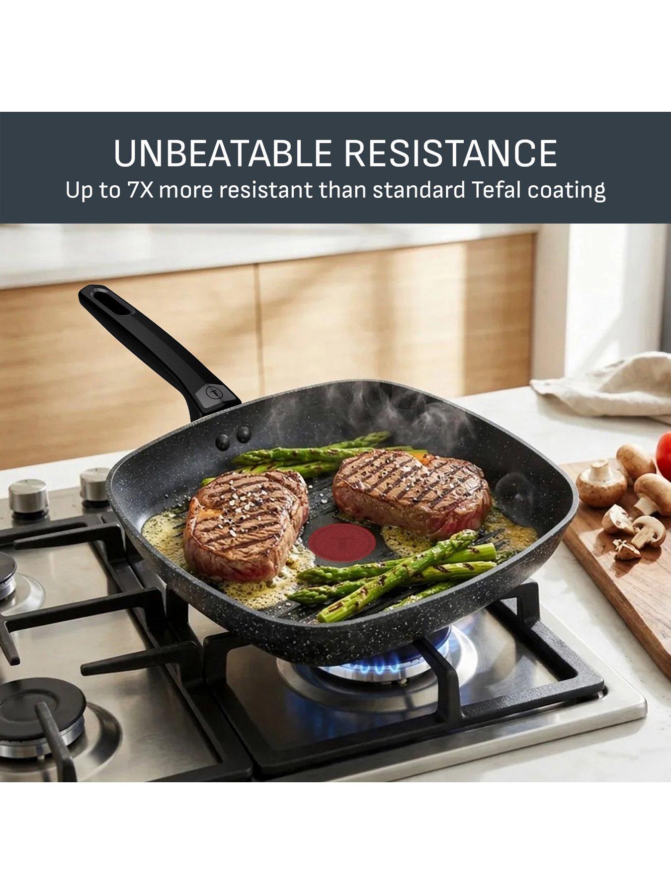 Image 4 of 7 of Tefal Tefal Expertise Plus Induction Non-stick Grill Pan 26cm