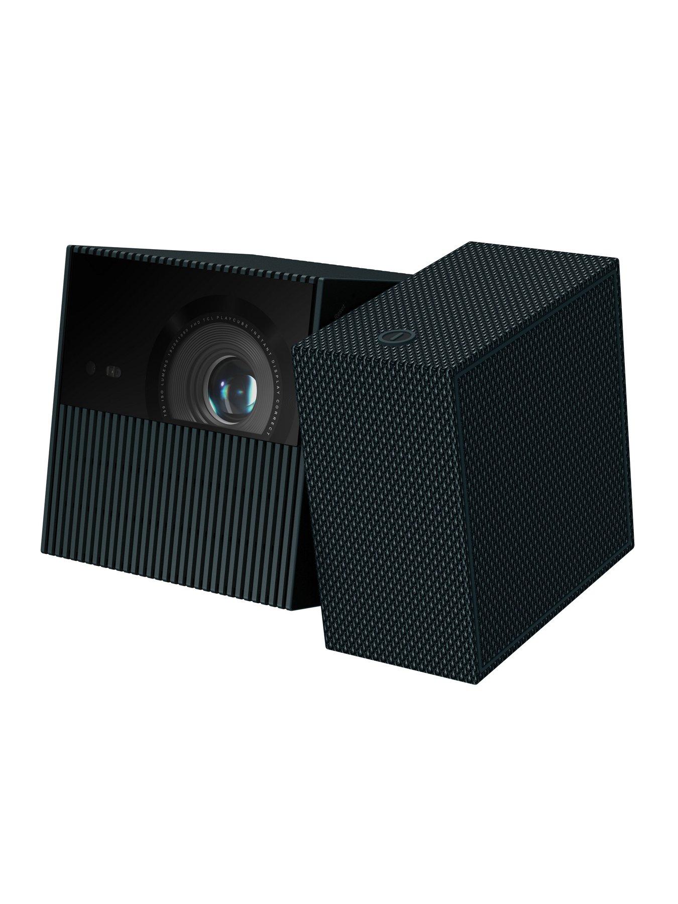 tcl-playcubeoutfit