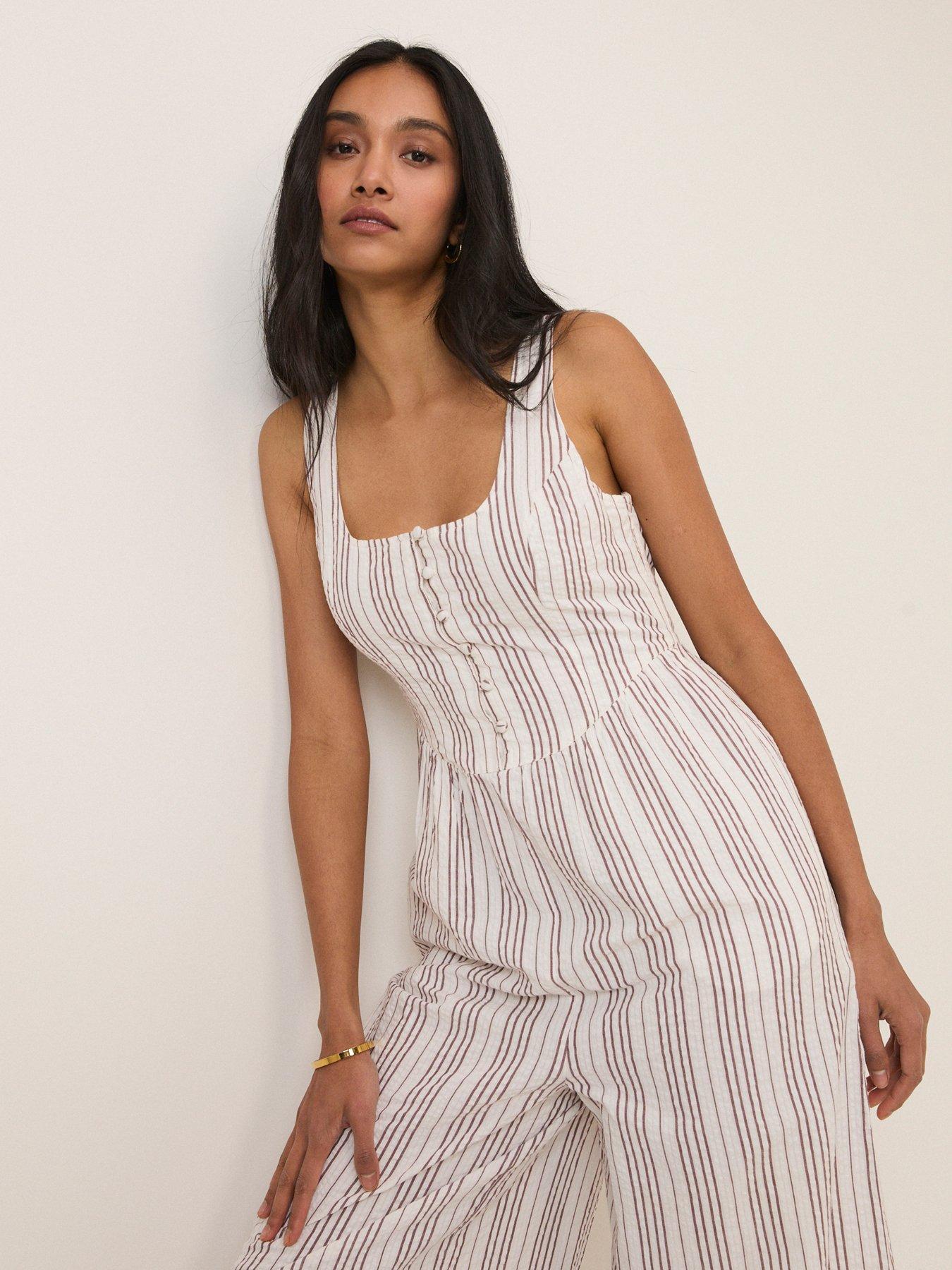 Image 6 of 6 of Nobodys Child Cora Jumpsuit - White