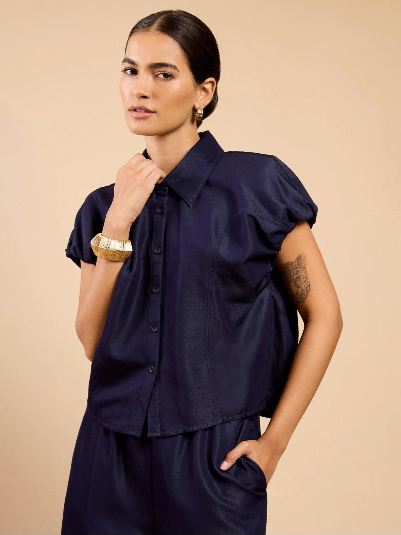 Image 5 of 5 of Little Mistress Short Sleeve Denim Top - Navy