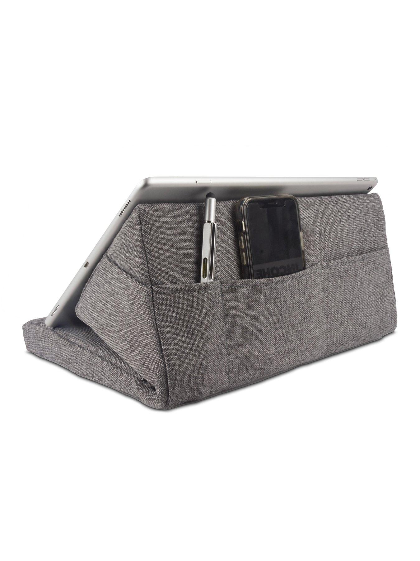 menkind-i-pad-and-tablet-cushiondetail