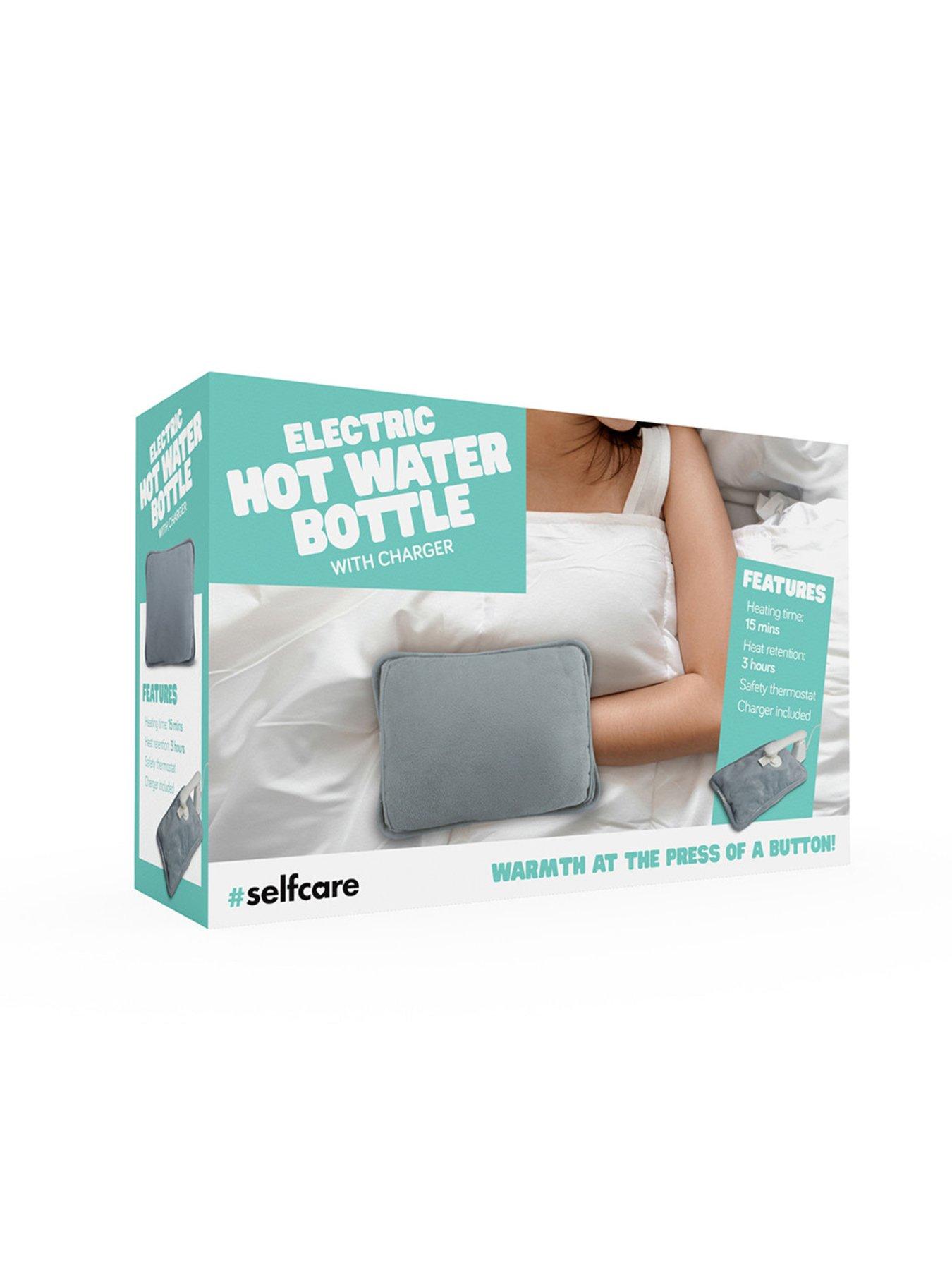 menkind-electric-hot-water-bottle-with-chargeroutfit