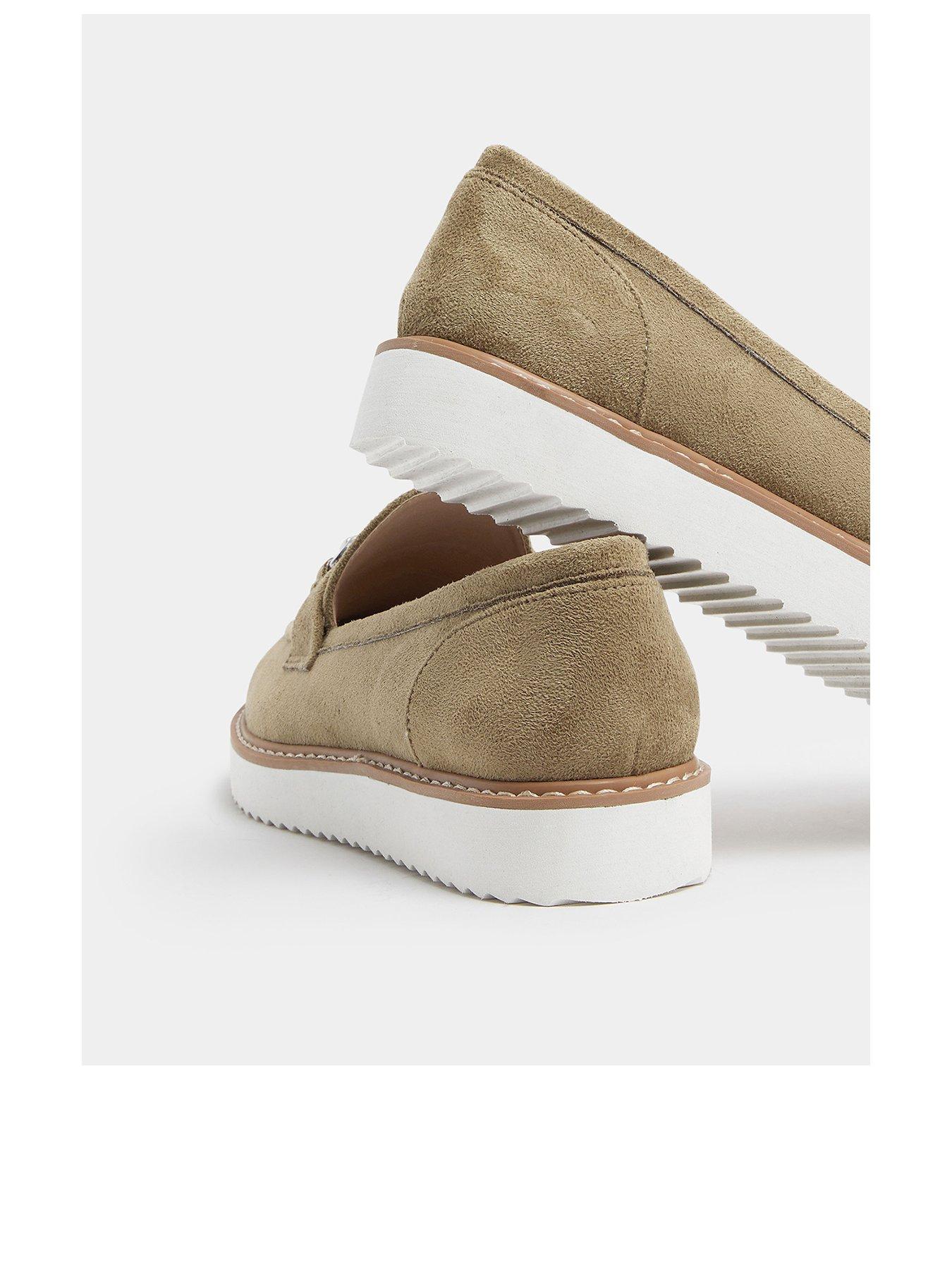 Image 3 of 4 of Yours Curve Extra Wide Fit Snaffle Trim Loafer - Cream