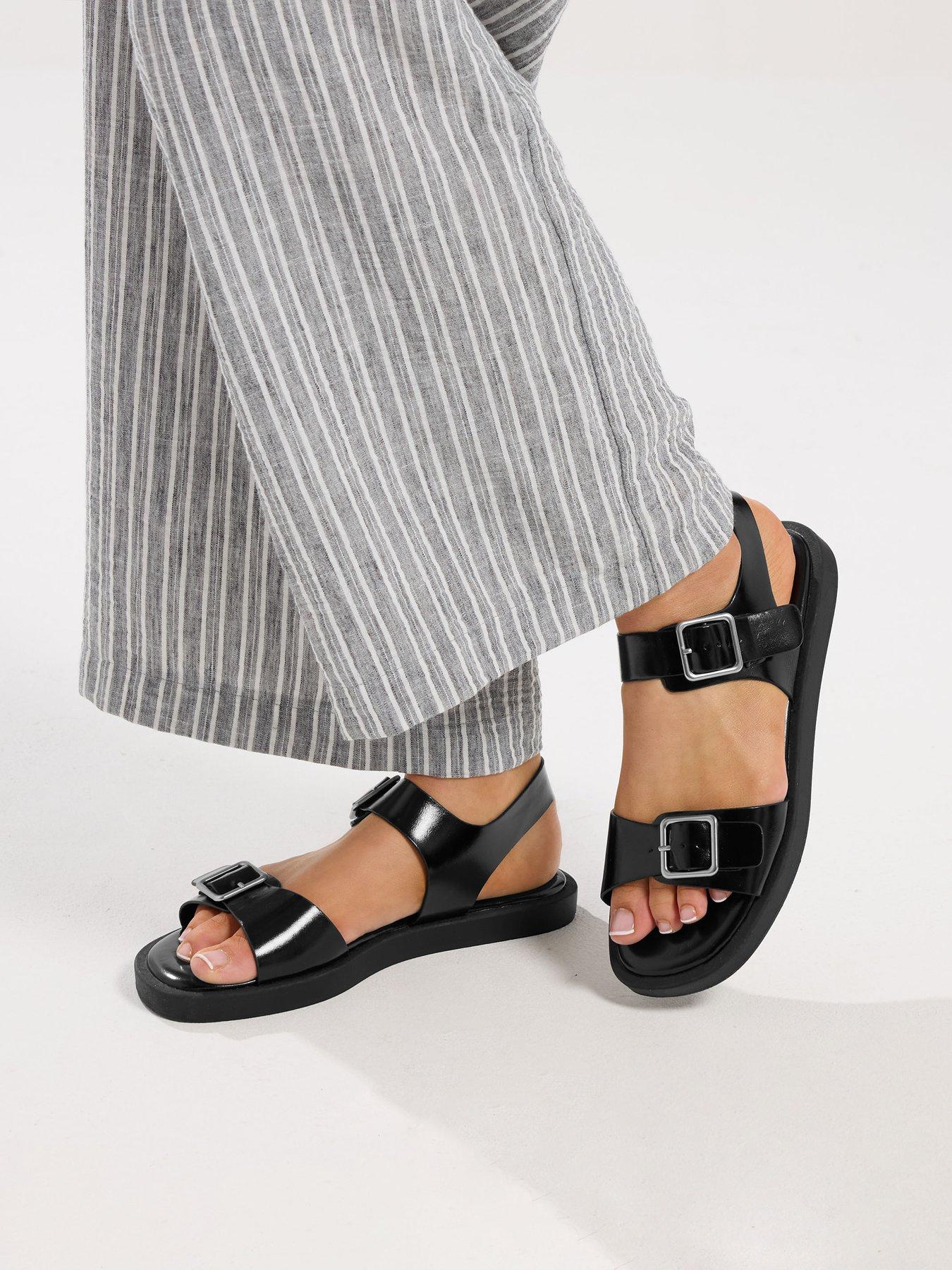 Yours Curve Wide Fit Buckle Sandal - Black