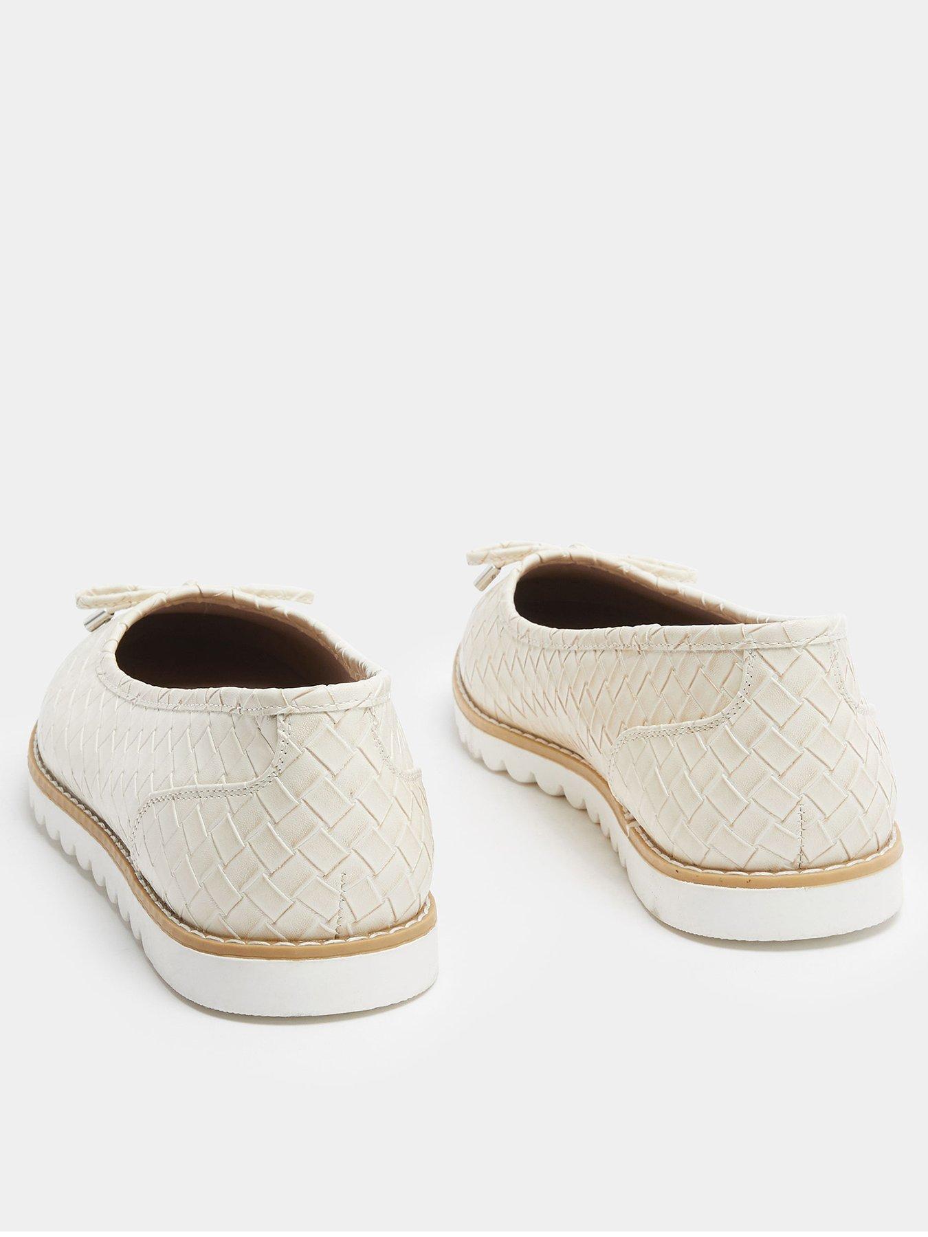 Image 3 of 4 of Yours Curve Extra Wide Fit Textured Ballet Shoe