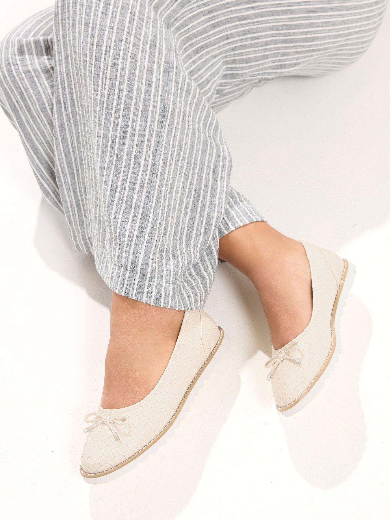 Image 4 of 4 of Yours Curve Extra Wide Fit Textured Ballet Shoe