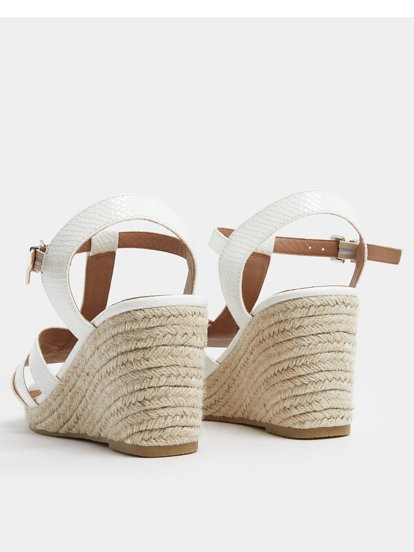 yours-curve-wide-fit-t-bar-wedges-whiteback