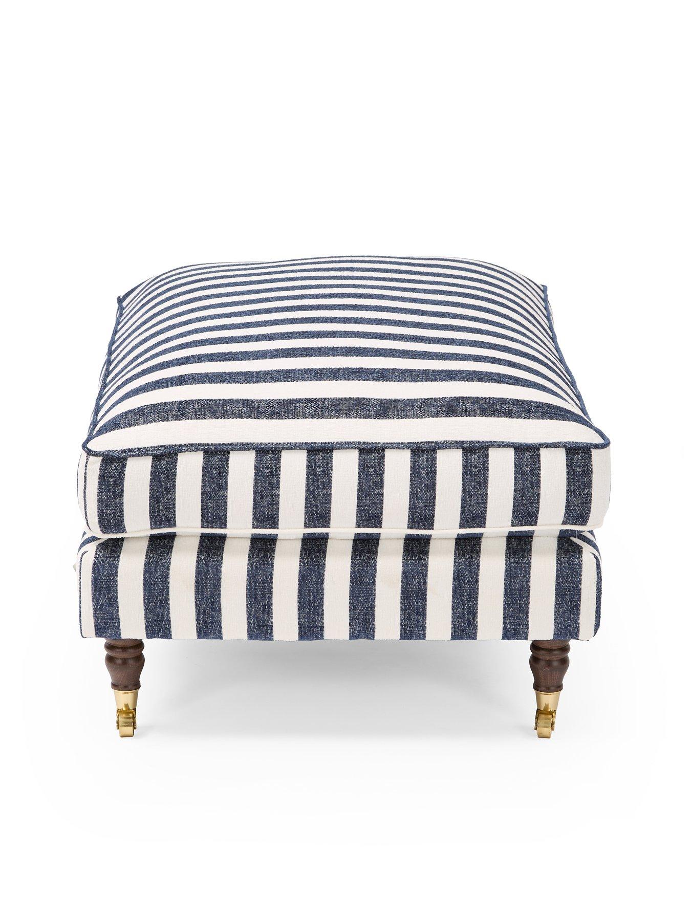 the-very-collection-coast-striped-footstooloutfit