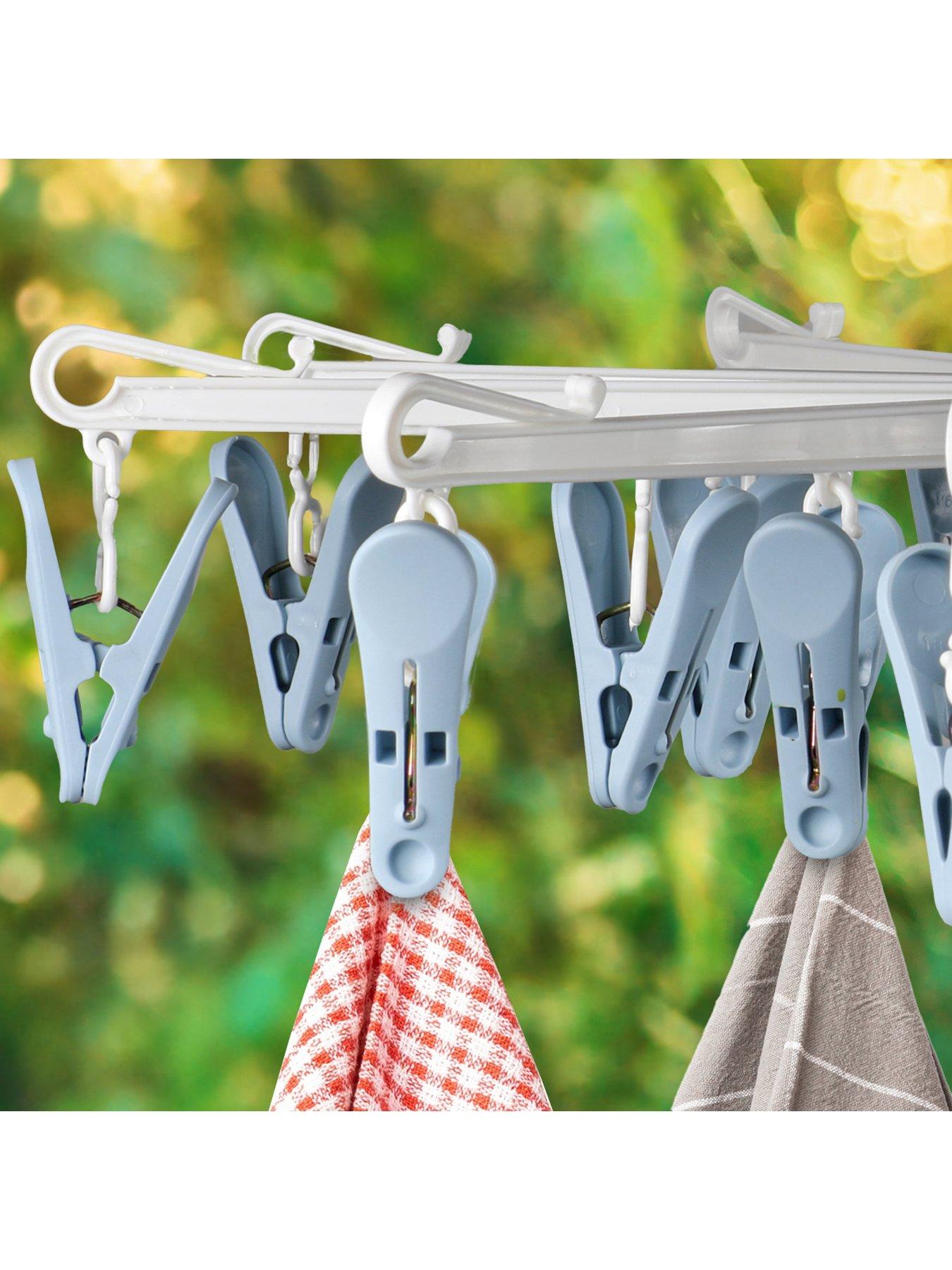 jml-dri-buddi-folding-hangeroutfit