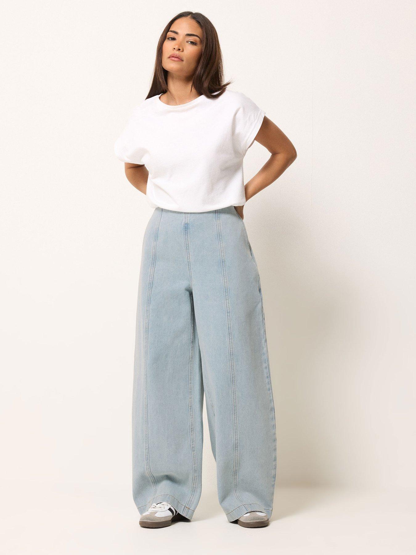 Image 3 of 5 of PixieGirl Petite Seam Front Balloon Jeans