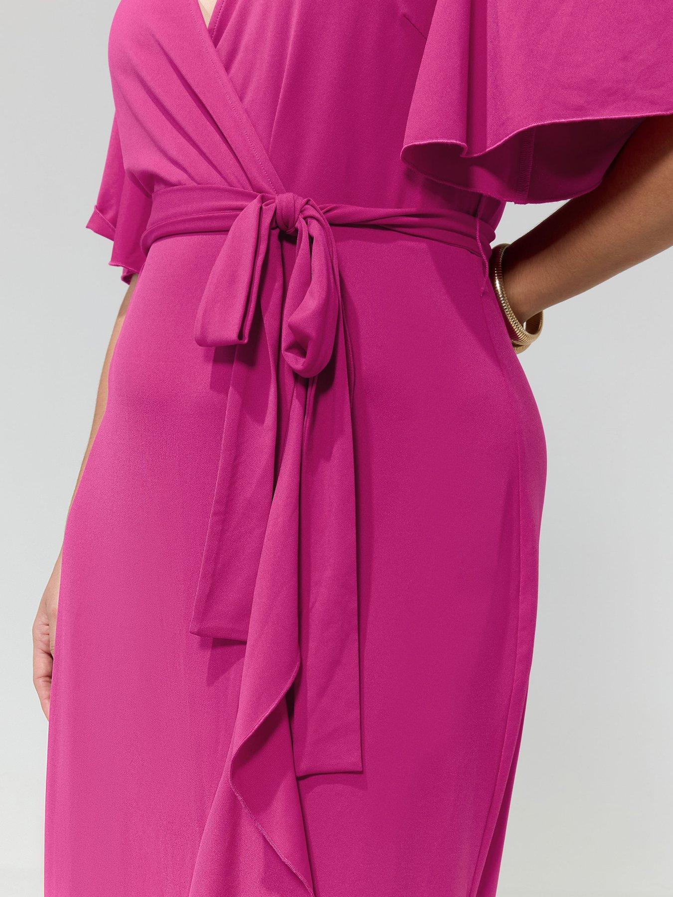 yours-curve-wrap-ruffle-dressoutfit