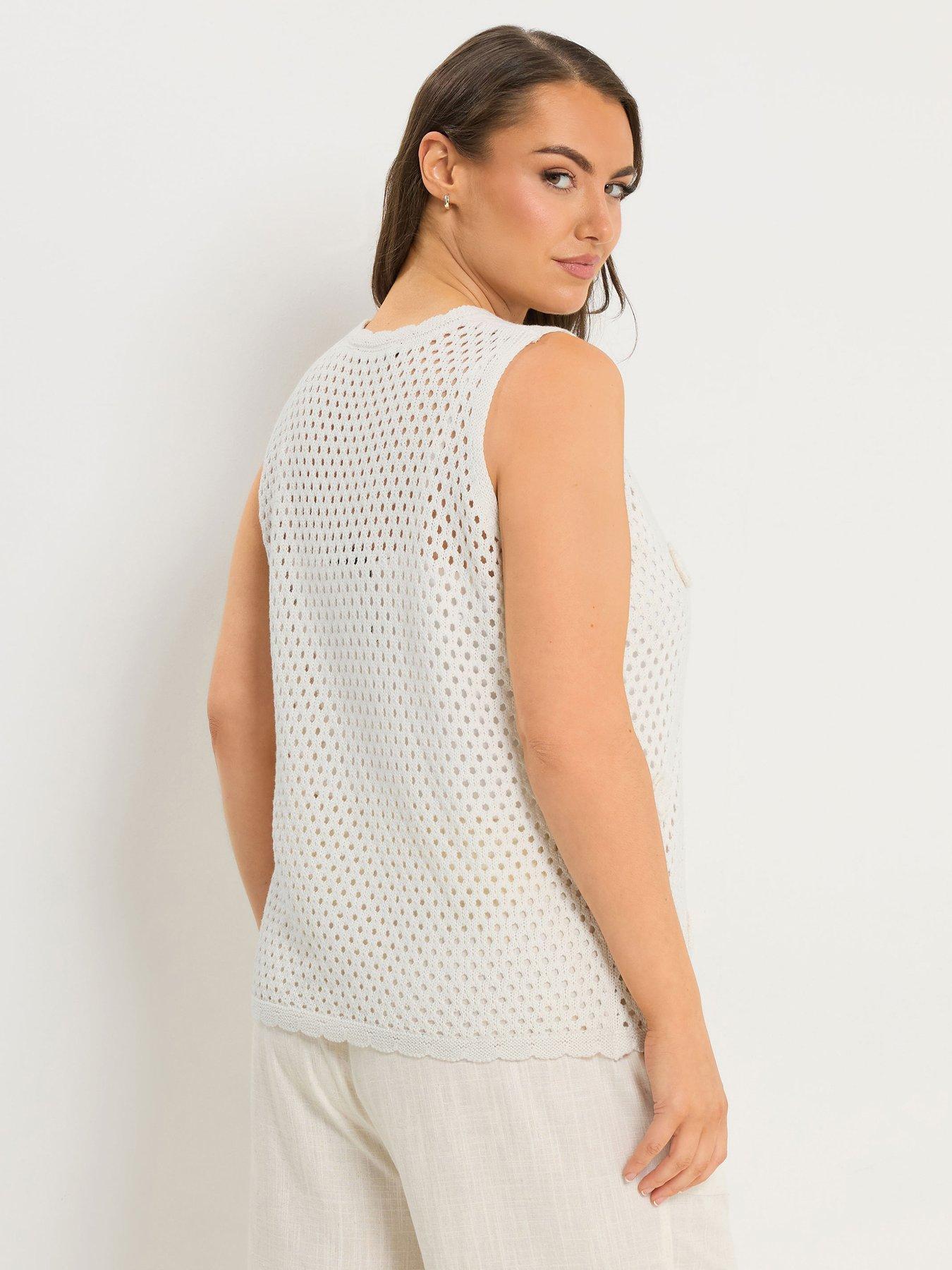yours-curve-3d-floral-placement-knitted-veststillFront