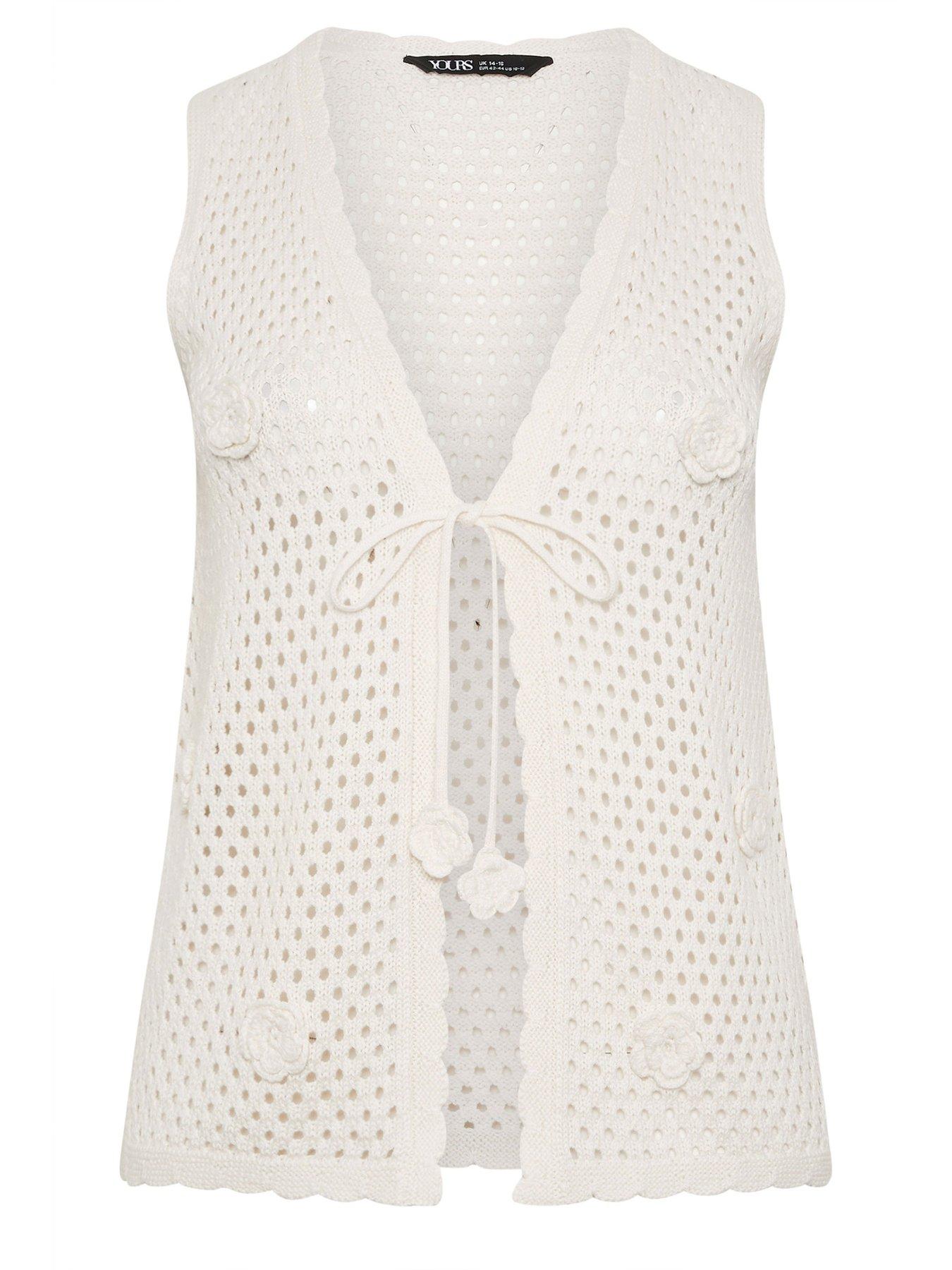 yours-curve-3d-floral-placement-knitted-vestdetail