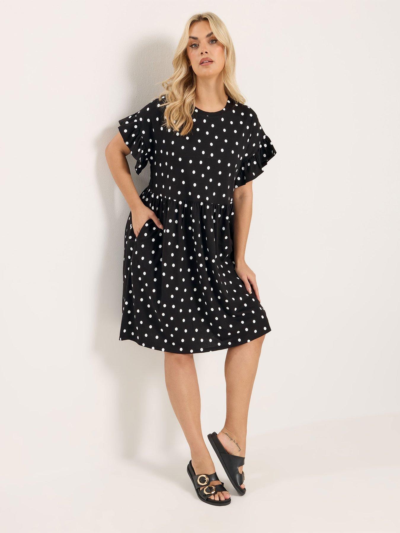 Image 3 of 5 of Yours Curve Frill Sleeve Tunic Dress - Black