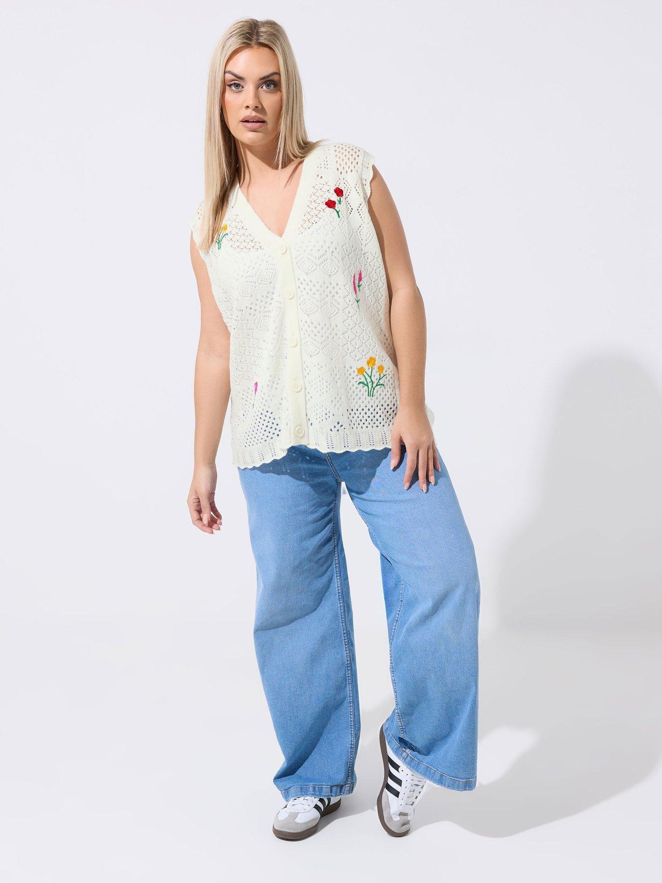yours-curve-mini-ditsy-knitted-waistcoatback