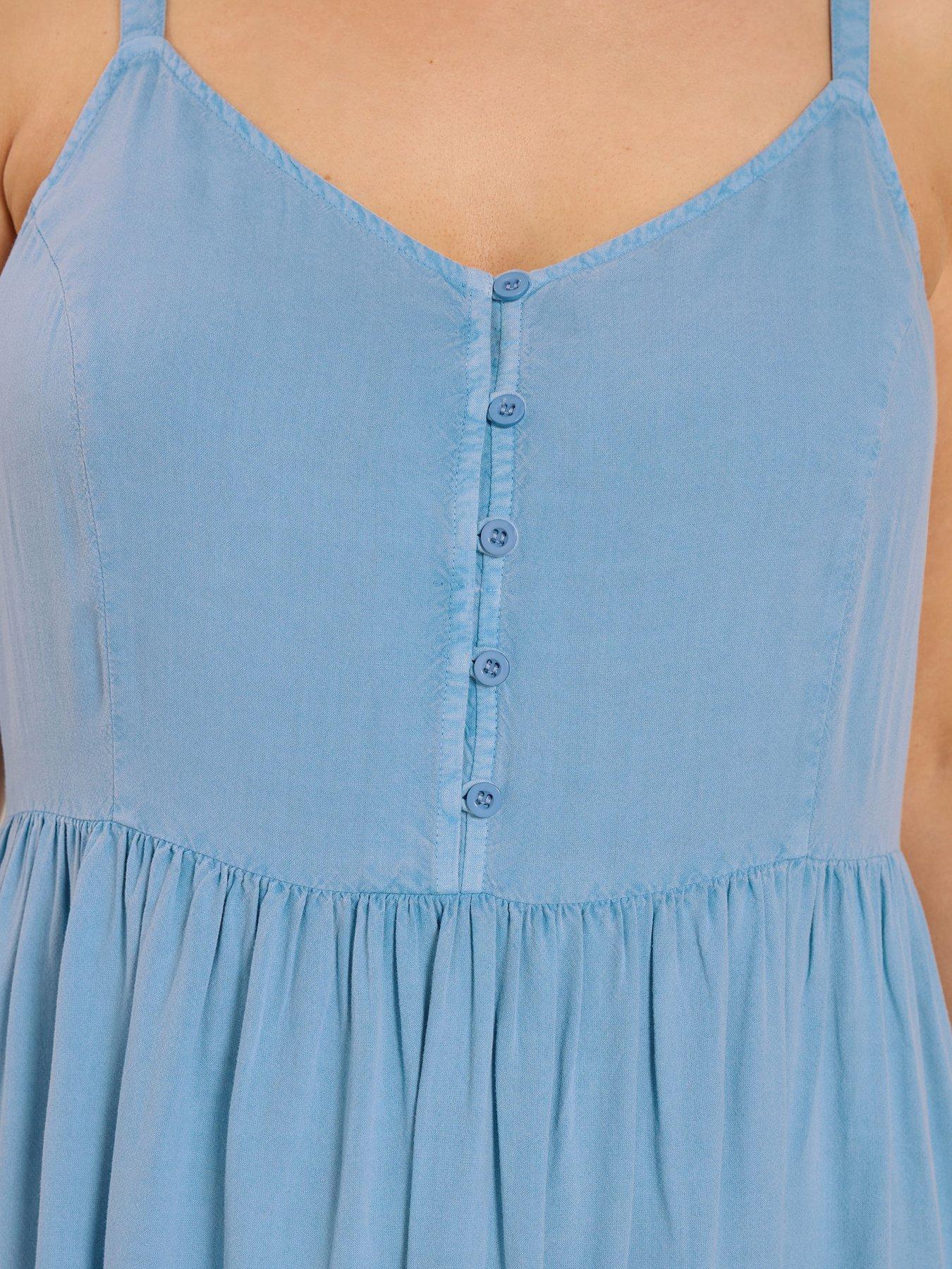 yours-curve-strappy-sundressoutfit