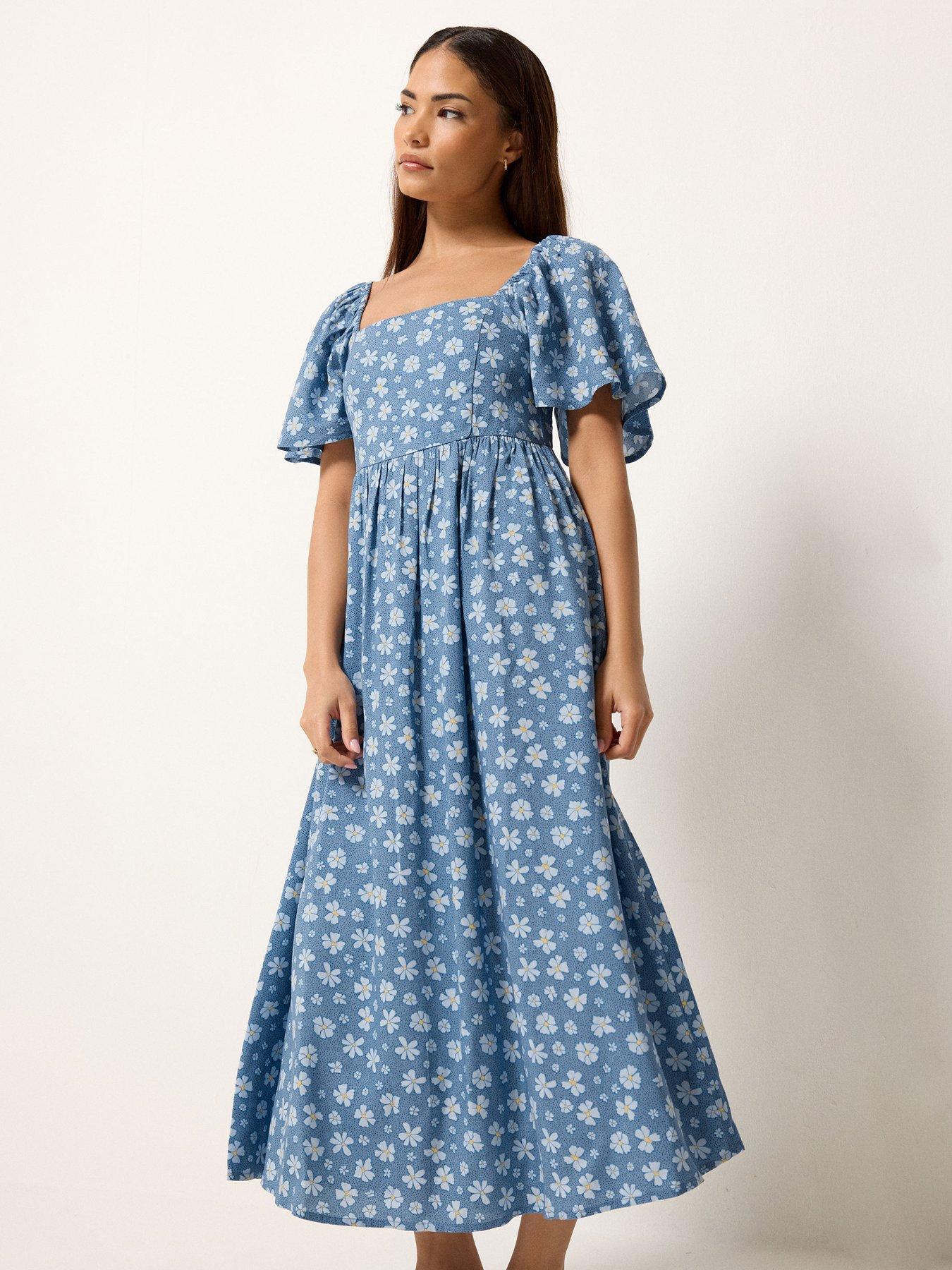Image 3 of 5 of PixieGirl Petite Spot Daisy Square Neck Midi Dress