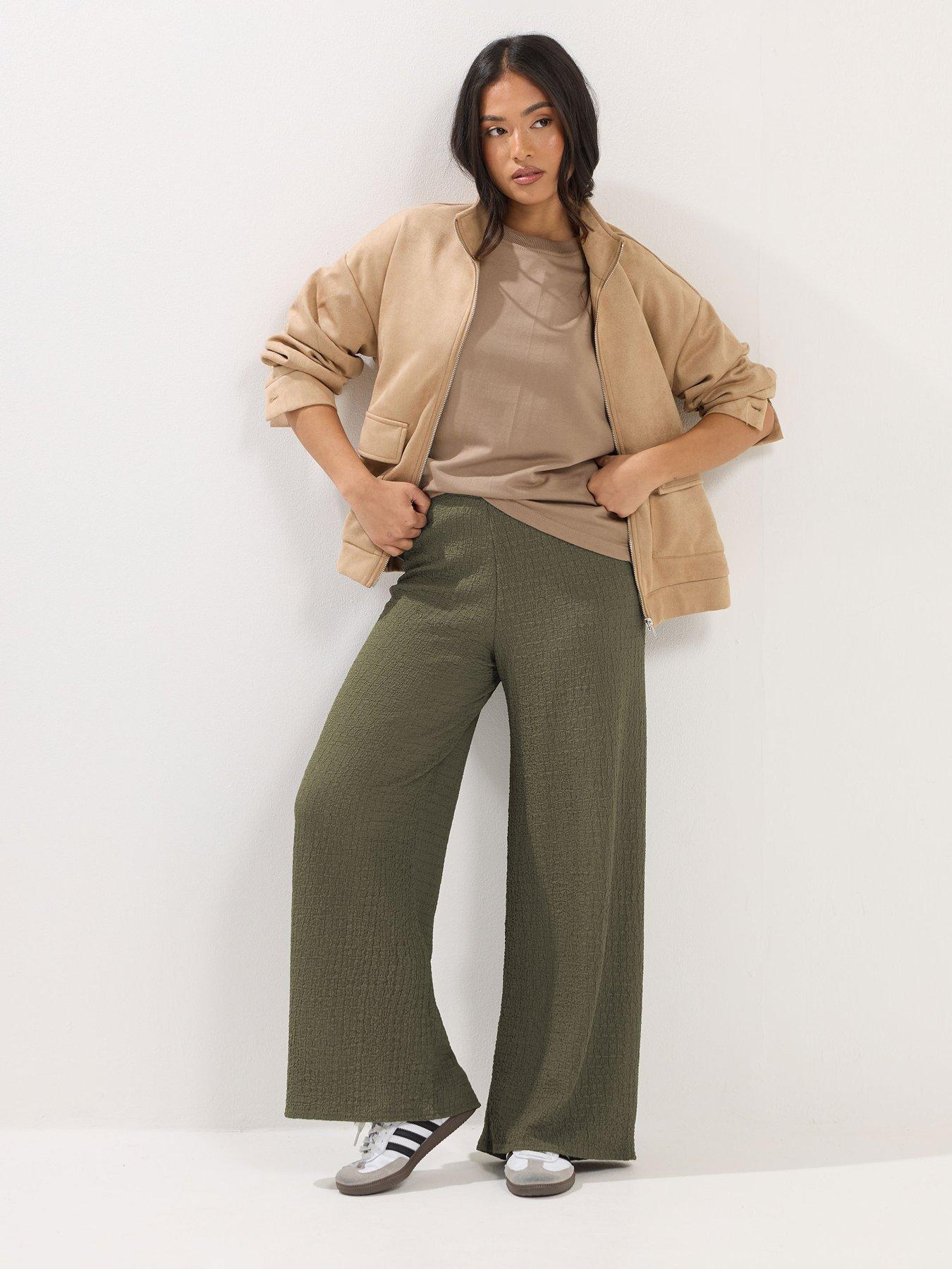 pixiegirl-petite-textured-wide-leg-trouser-greenback