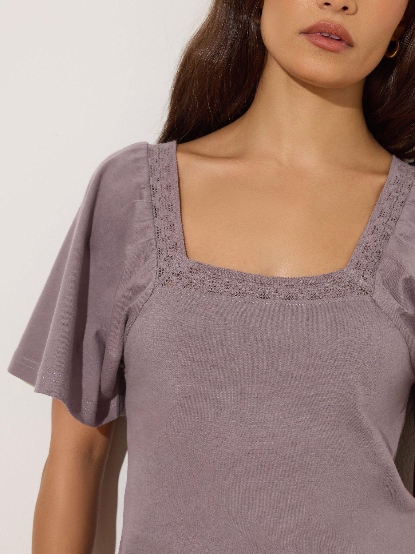 pixiegirl-petite-crochet-neck-flutter-sleeve-top-purpleoutfit