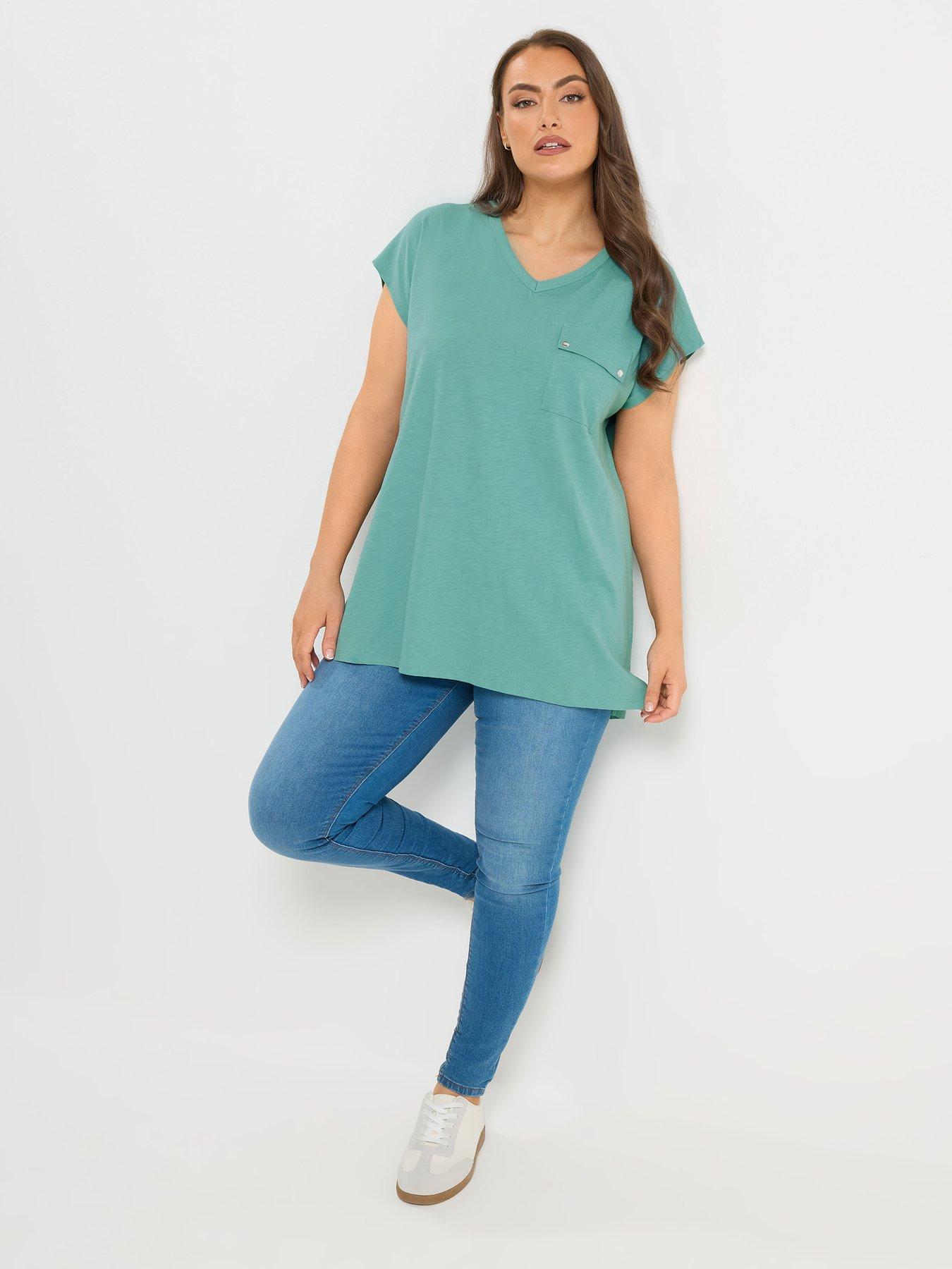 yours-curve-stud-pocket-t-shirtback