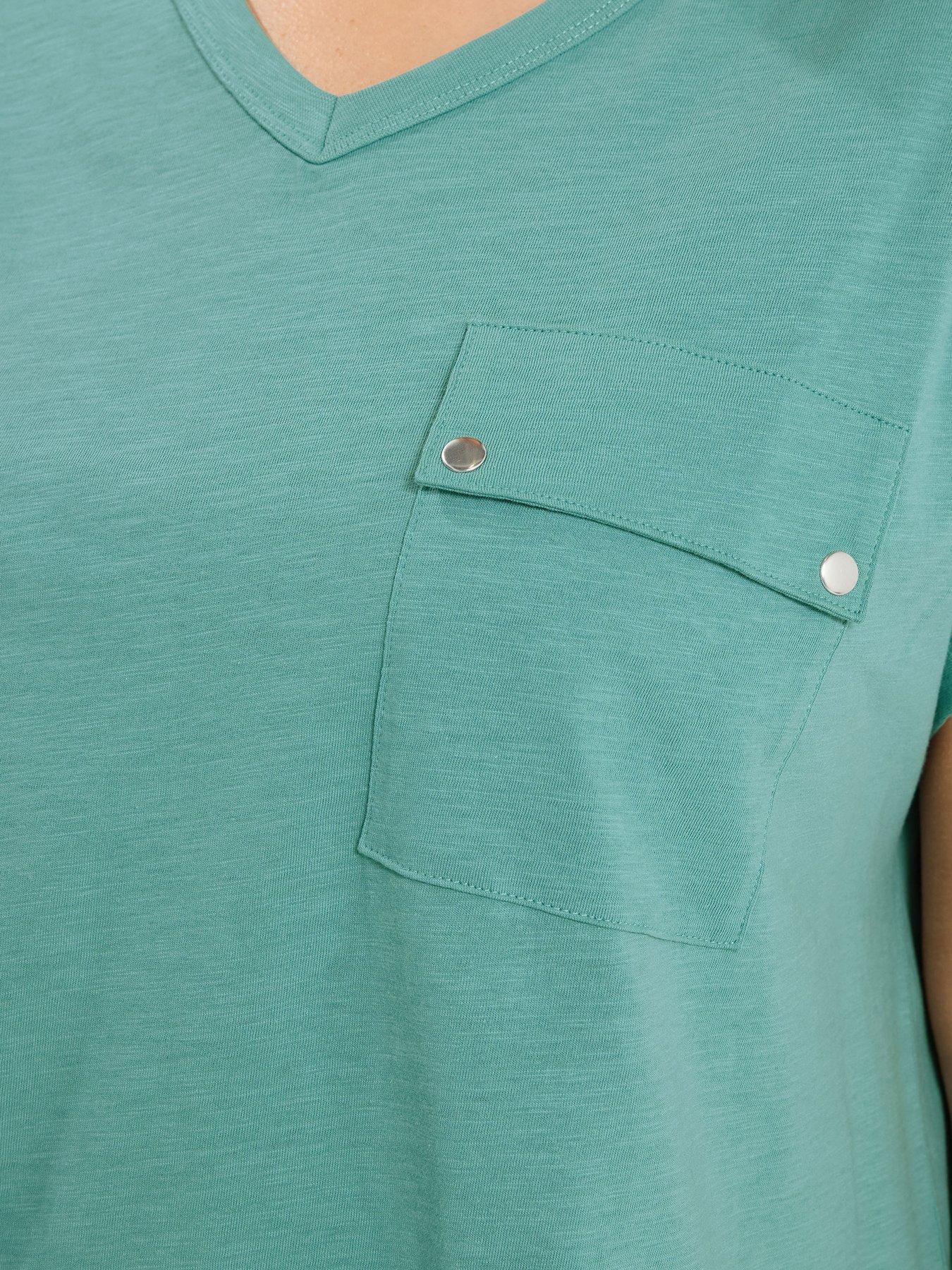 yours-curve-stud-pocket-t-shirtdetail