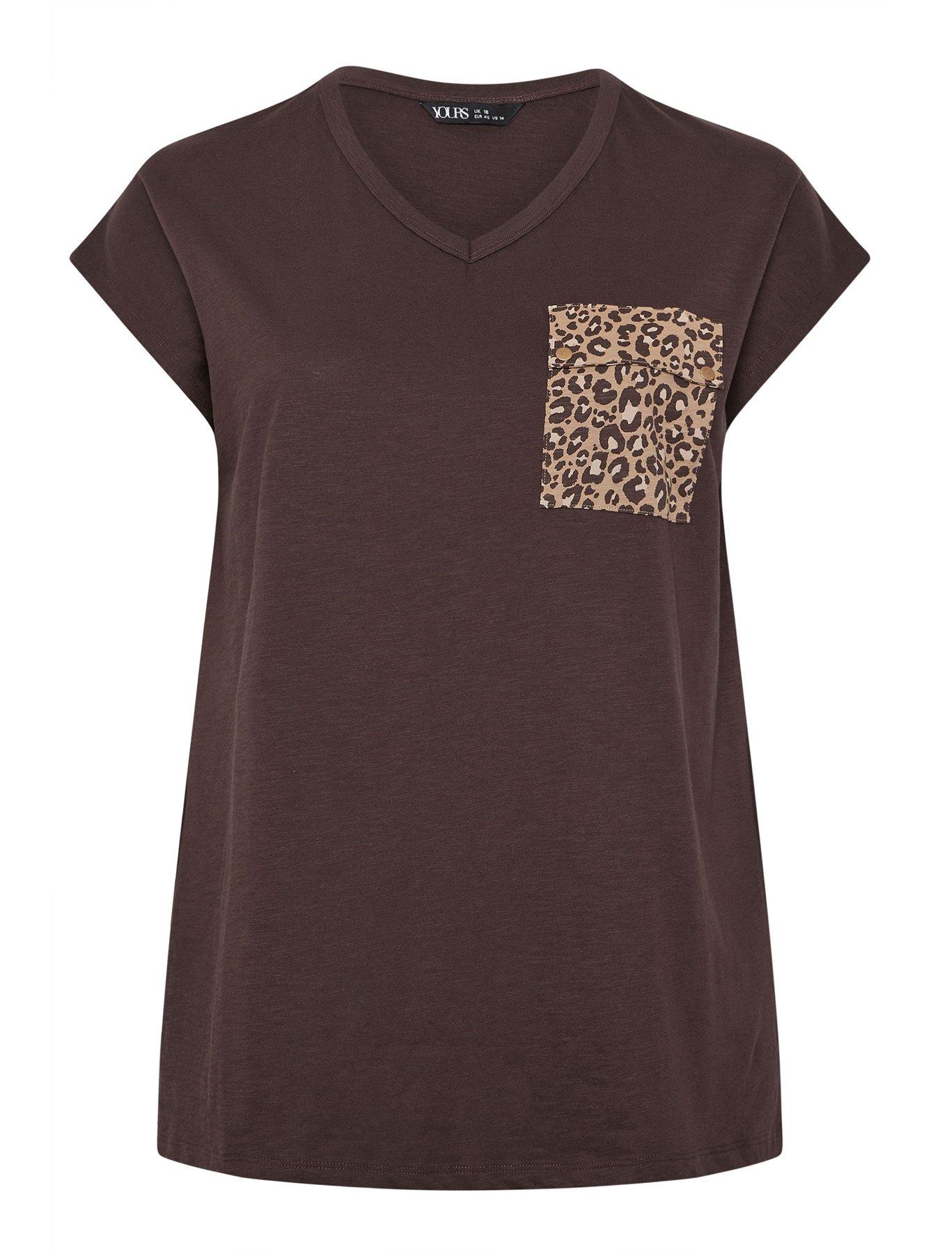 yours-curve-stud-pocket-t-shirtdetail