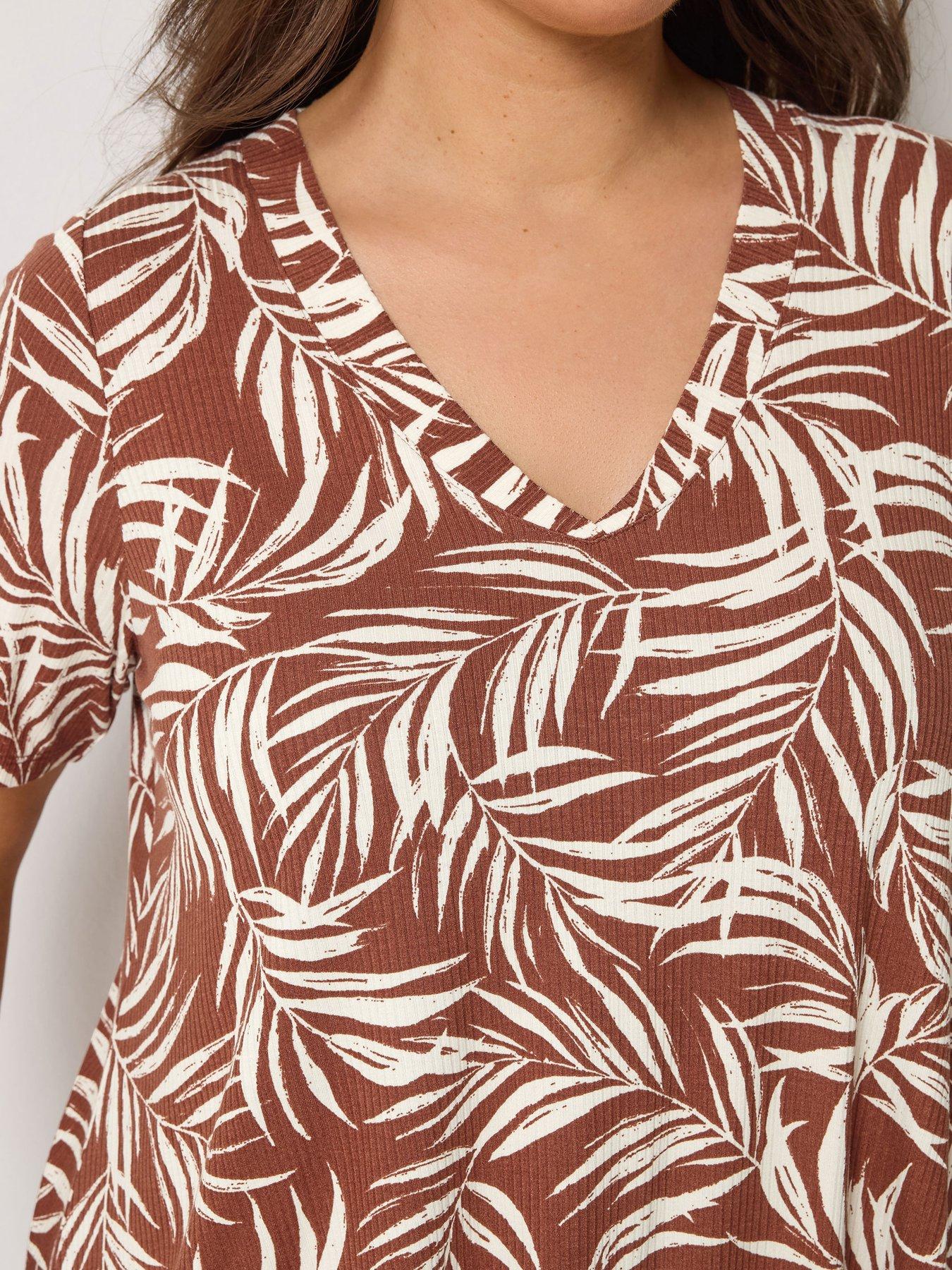 Image 4 of 5 of Yours Curve Printed Swing Top - Brown