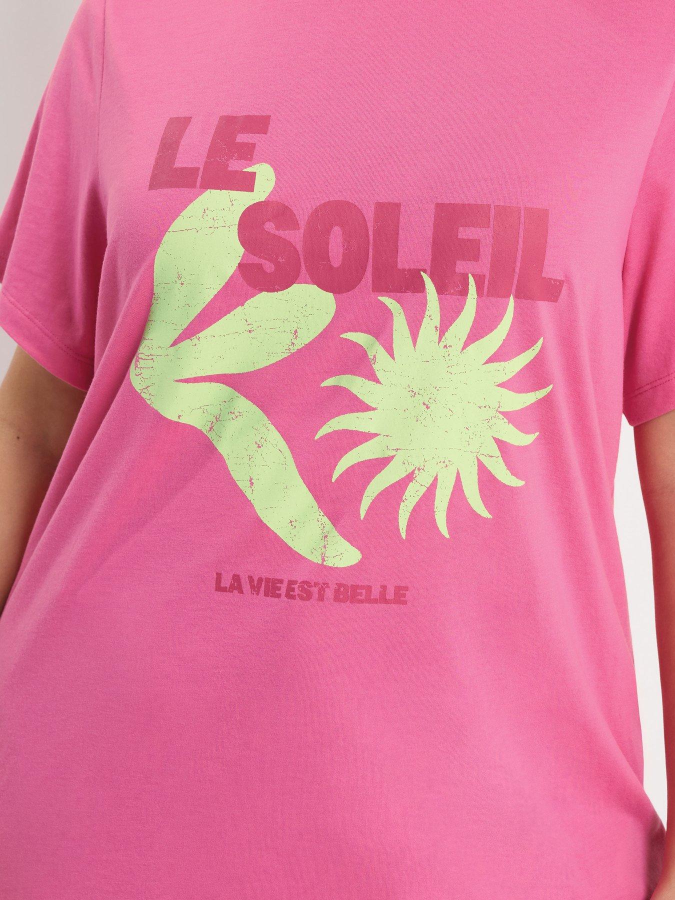 yours-curve-placement-t-shirt-pinkoutfit
