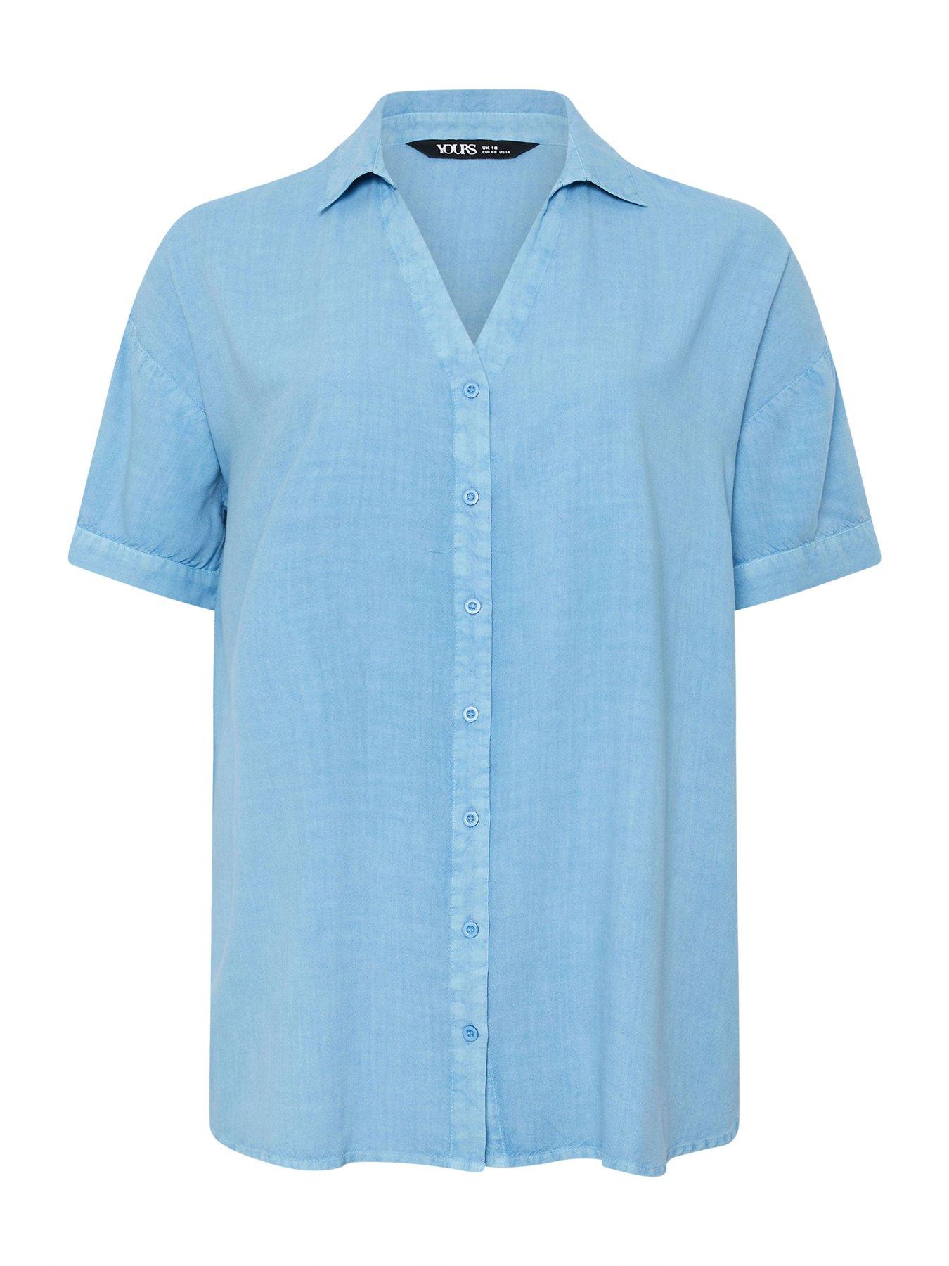 Image 5 of 5 of Yours Curve Short Sleeve Chambray Shirt - Blue