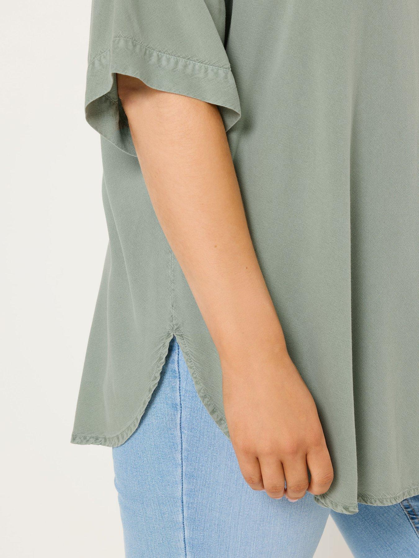 yours-curve-short-sleeve-chambray-shirt-greenoutfit