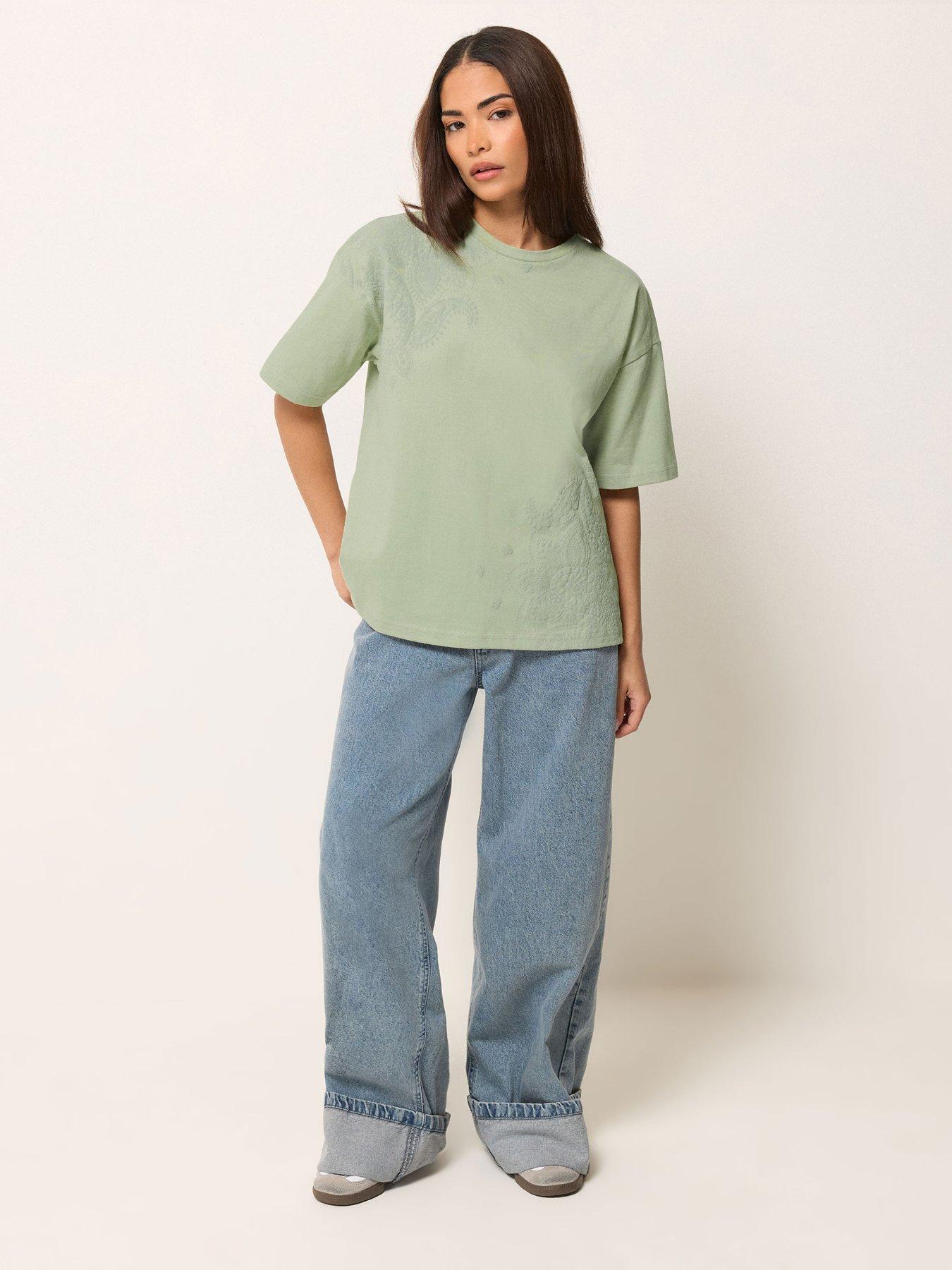 Image 3 of 4 of PixieGirl Petite Puff Paisley T-Shirt - Green
