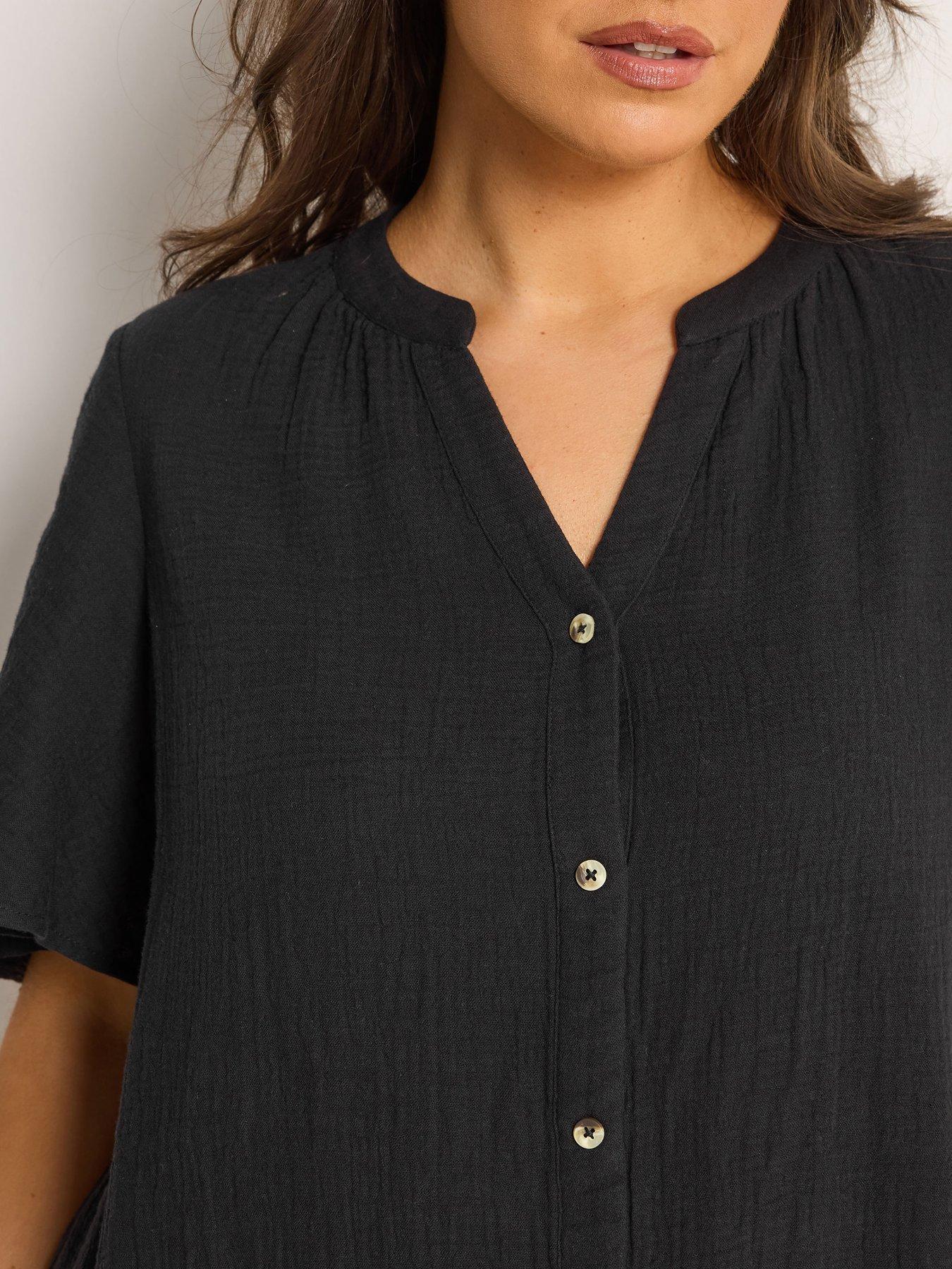 yours-curve-angel-sleeve-cheesecloth-top-blackoutfit