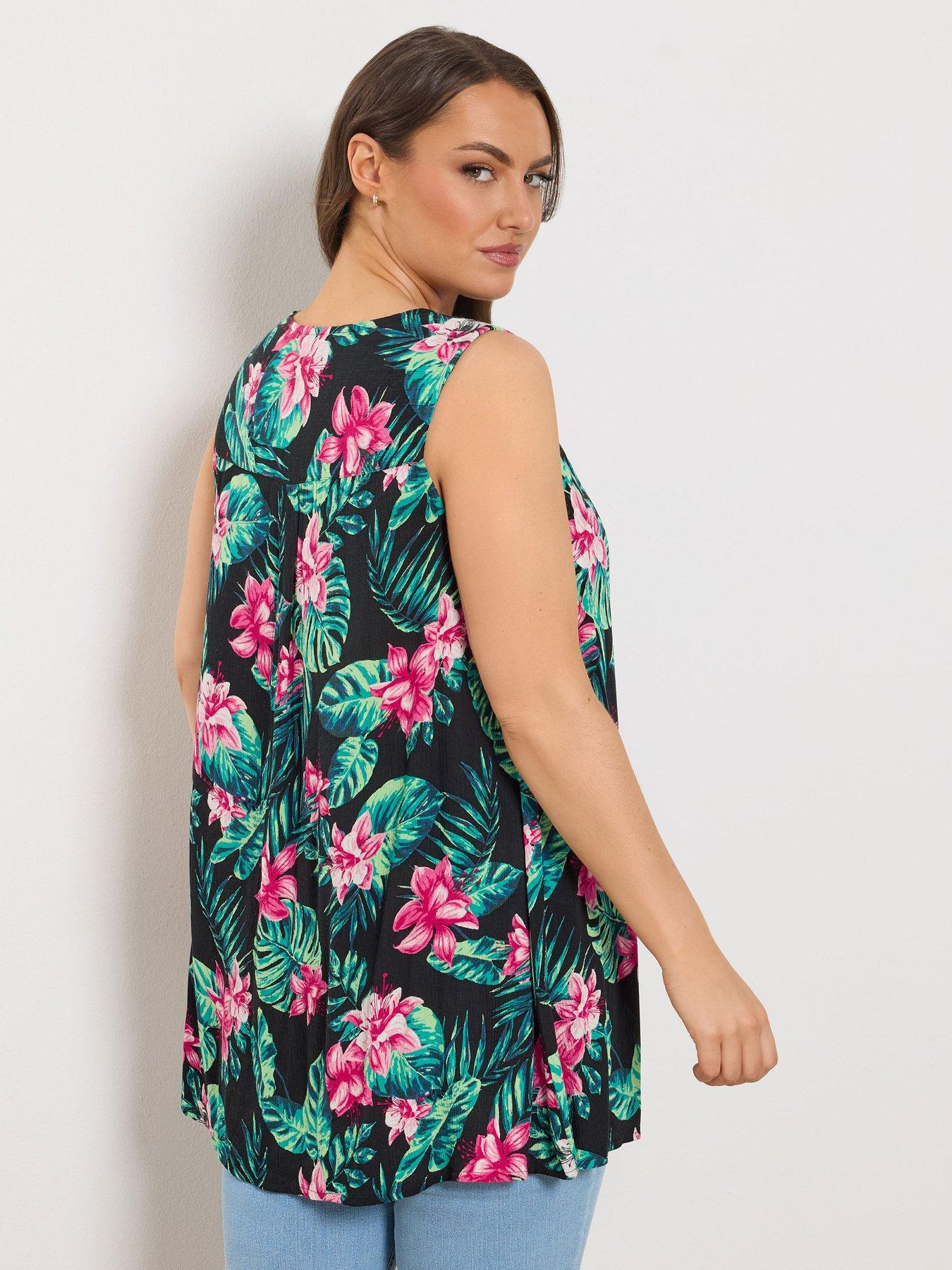 yours-curve-pleat-front-vest-top-blackstillFront