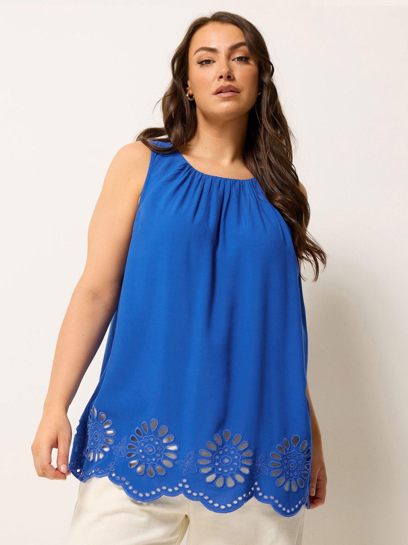 yours-curve-broderie-hem-vestfront