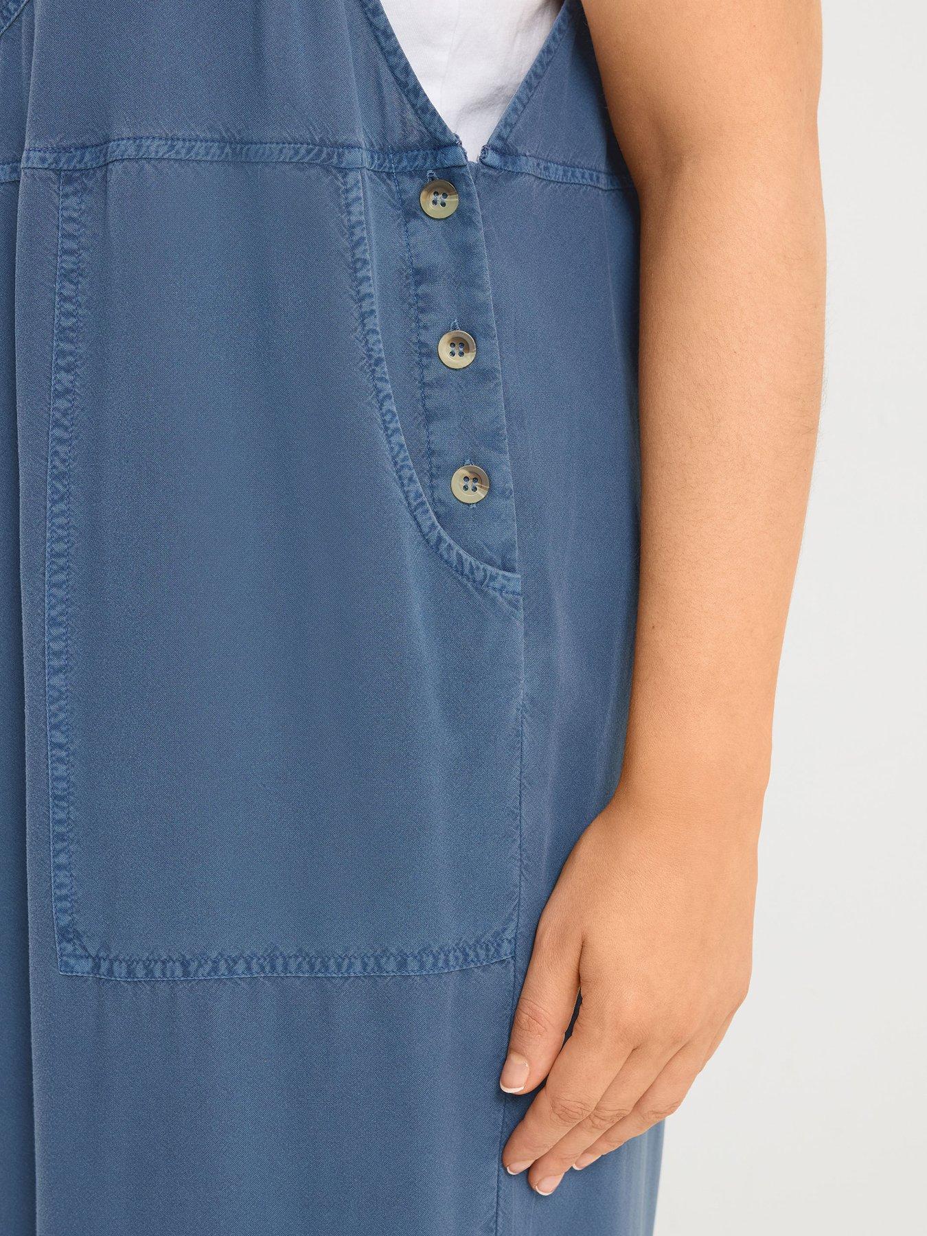 yours-curve-chambray-wide-leg-dungarees-blueoutfit
