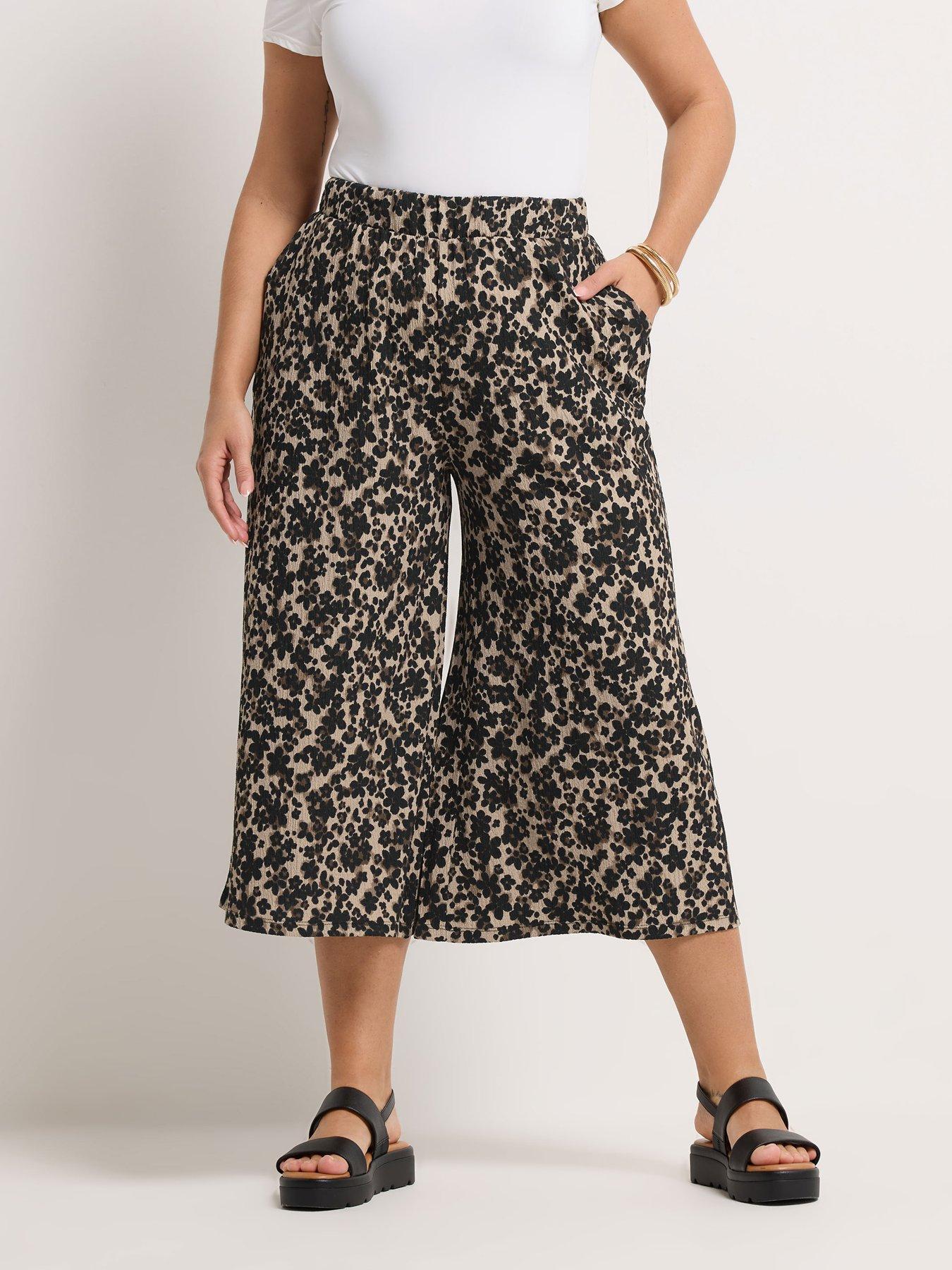 yours-curve-leopard-printed-jersey-culottes-brownfront