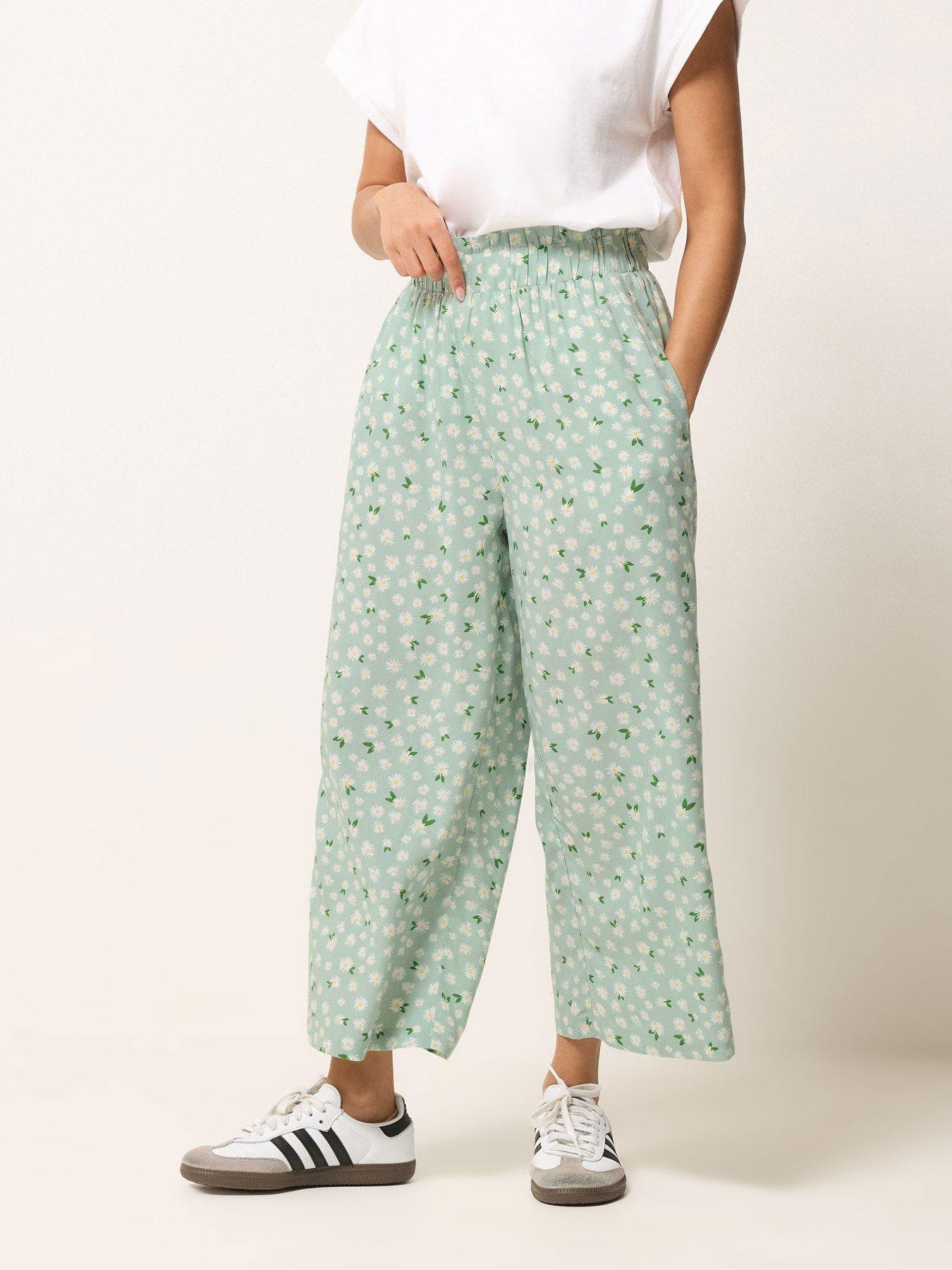 Image 1 of 4 of PixieGirl Petite Daisy Wide Leg Crop Trousers - Green