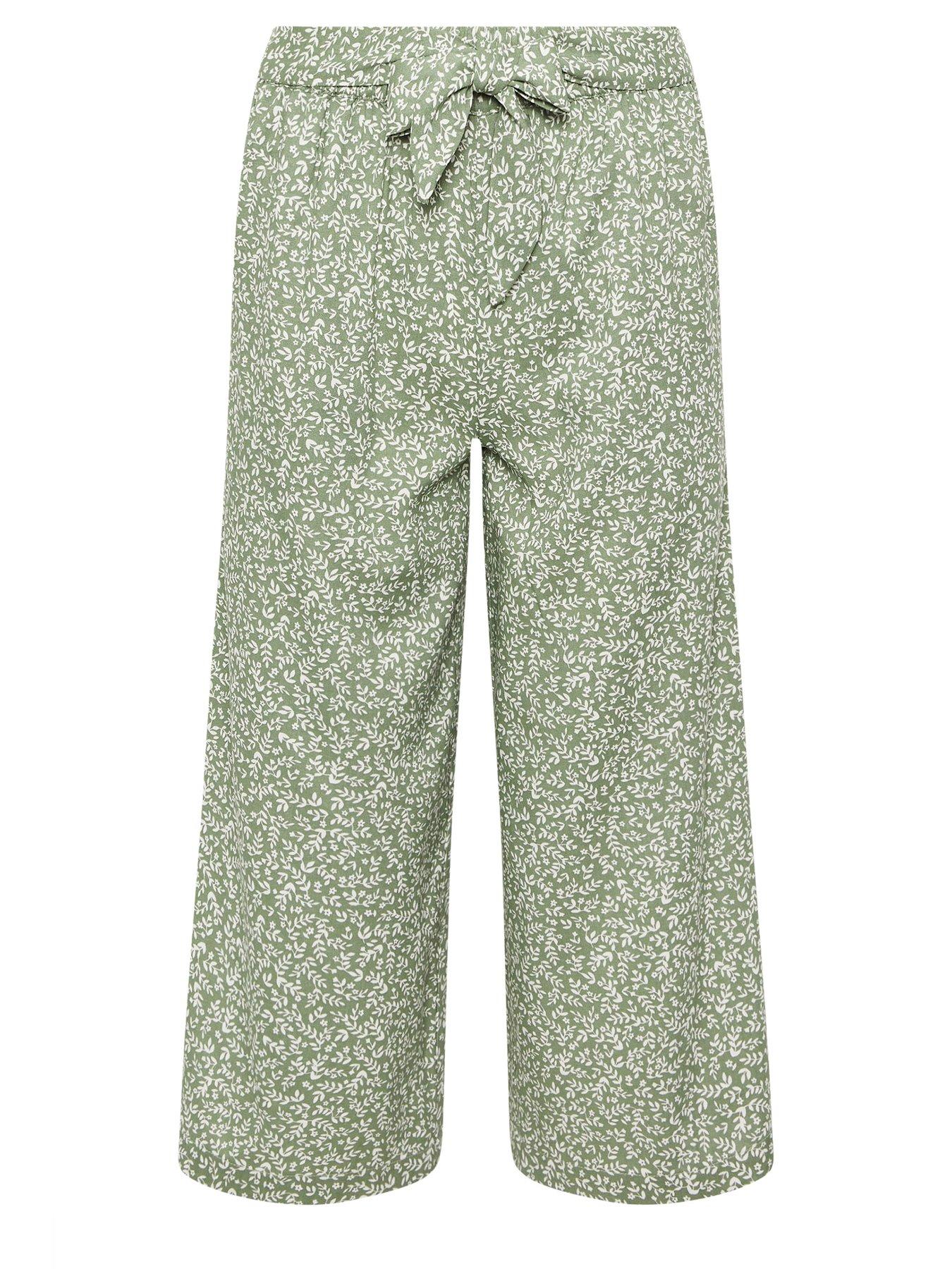 pixiegirl-petite-leaf-print-wide-leg-crop-trousers-greendetail