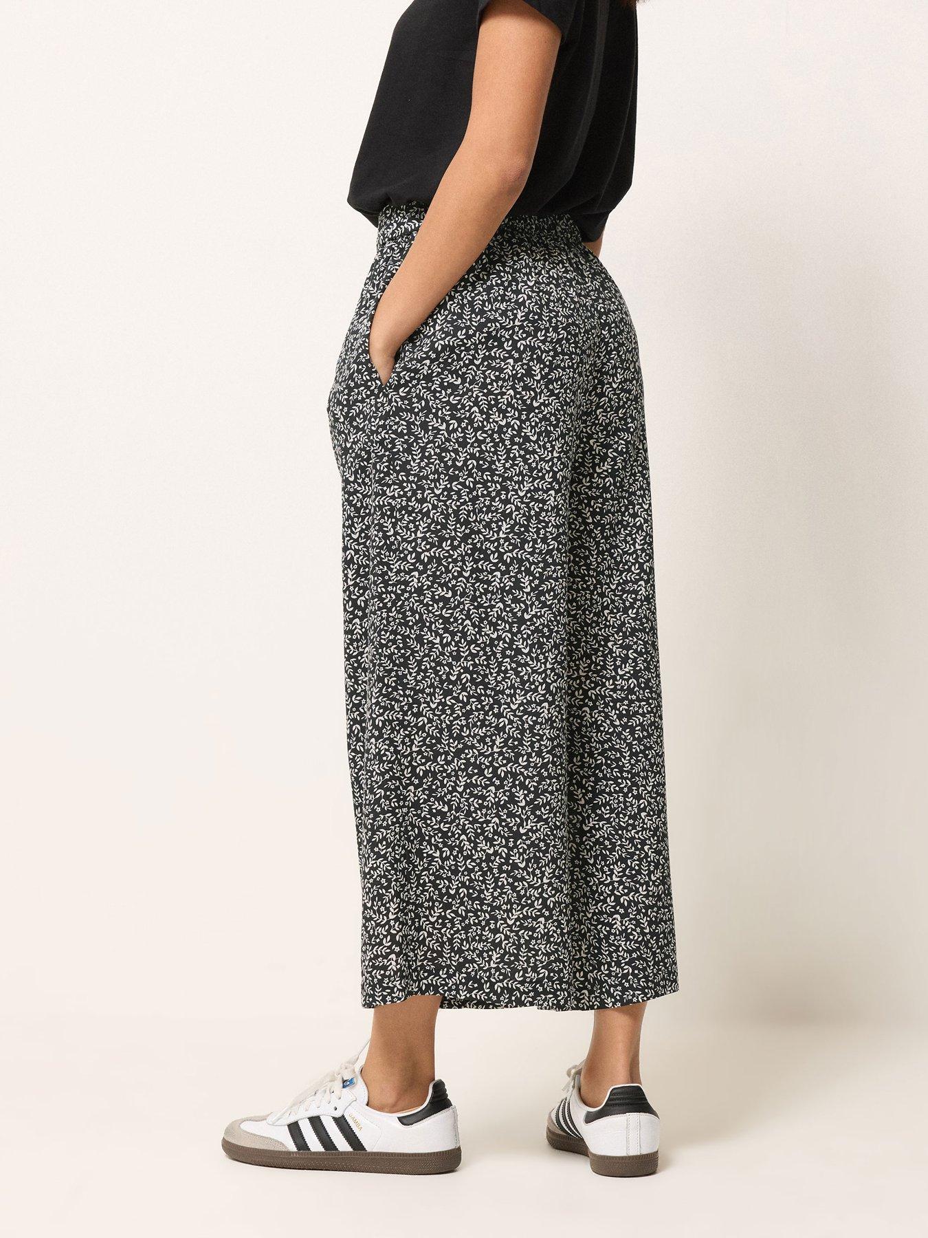 Image 2 of 5 of PixieGirl Petite Leaf Print Wide Leg Crop Trousers - Black