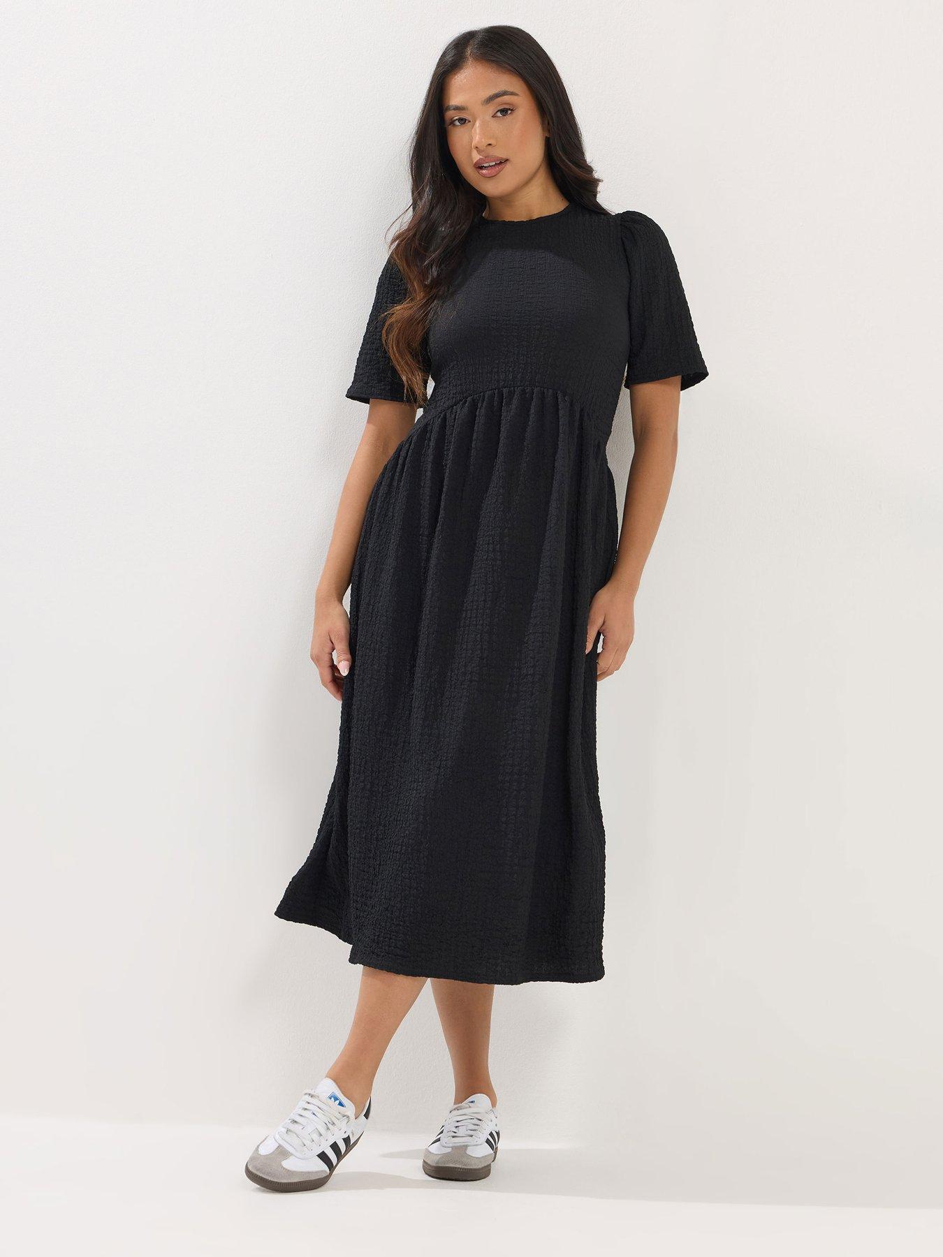 pixiegirl-petite-textured-midi-dress-blackback