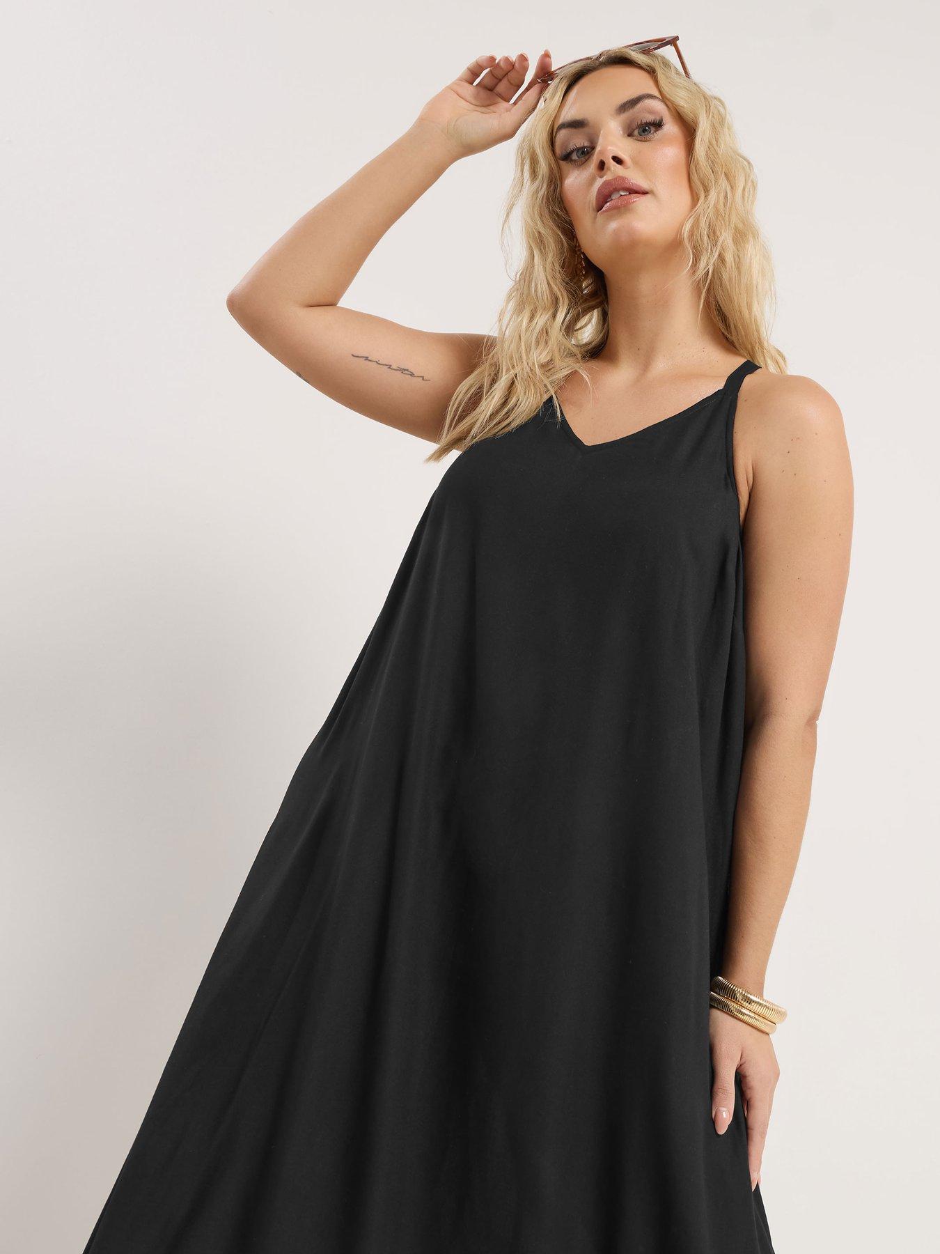 Image 4 of 6 of Yours Curve Throw On Maxi Dress - Black