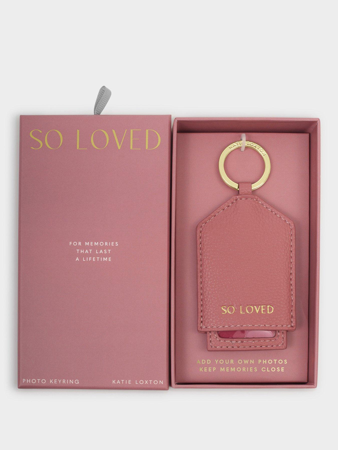 katie-loxton-hidden-photo-keyring-so-loved-raspberry-pink-75cm-x-55cmfront