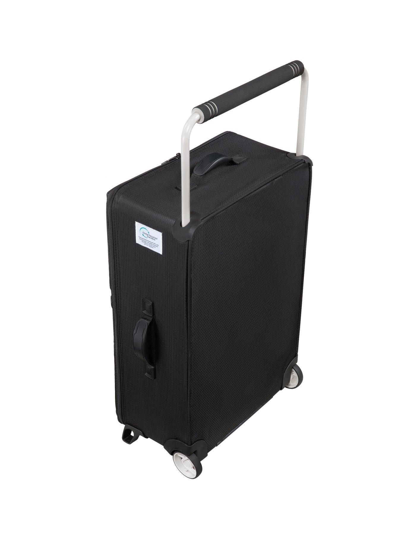 it-luggage-popstar-black-worlds-lightest-wide-handle-medium-suitcaseback
