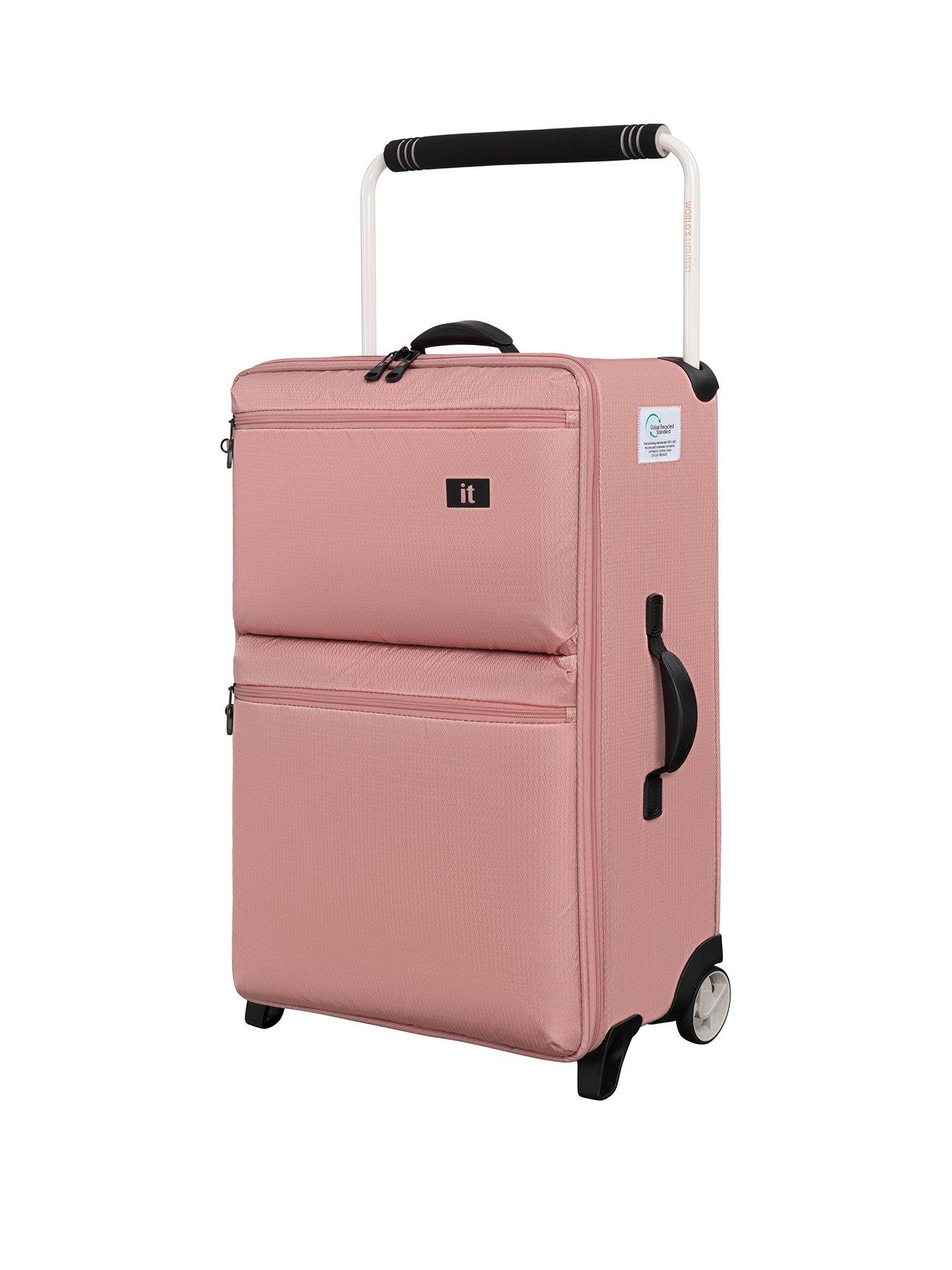 it-luggage-popstar-blush-worlds-lightest-wide-handle-medium-suitcasefront