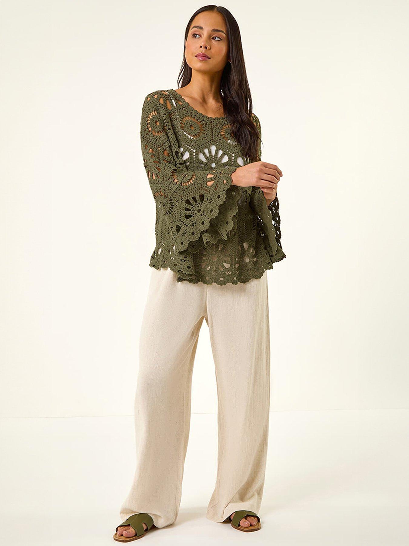 roman-petite-crochet-topback