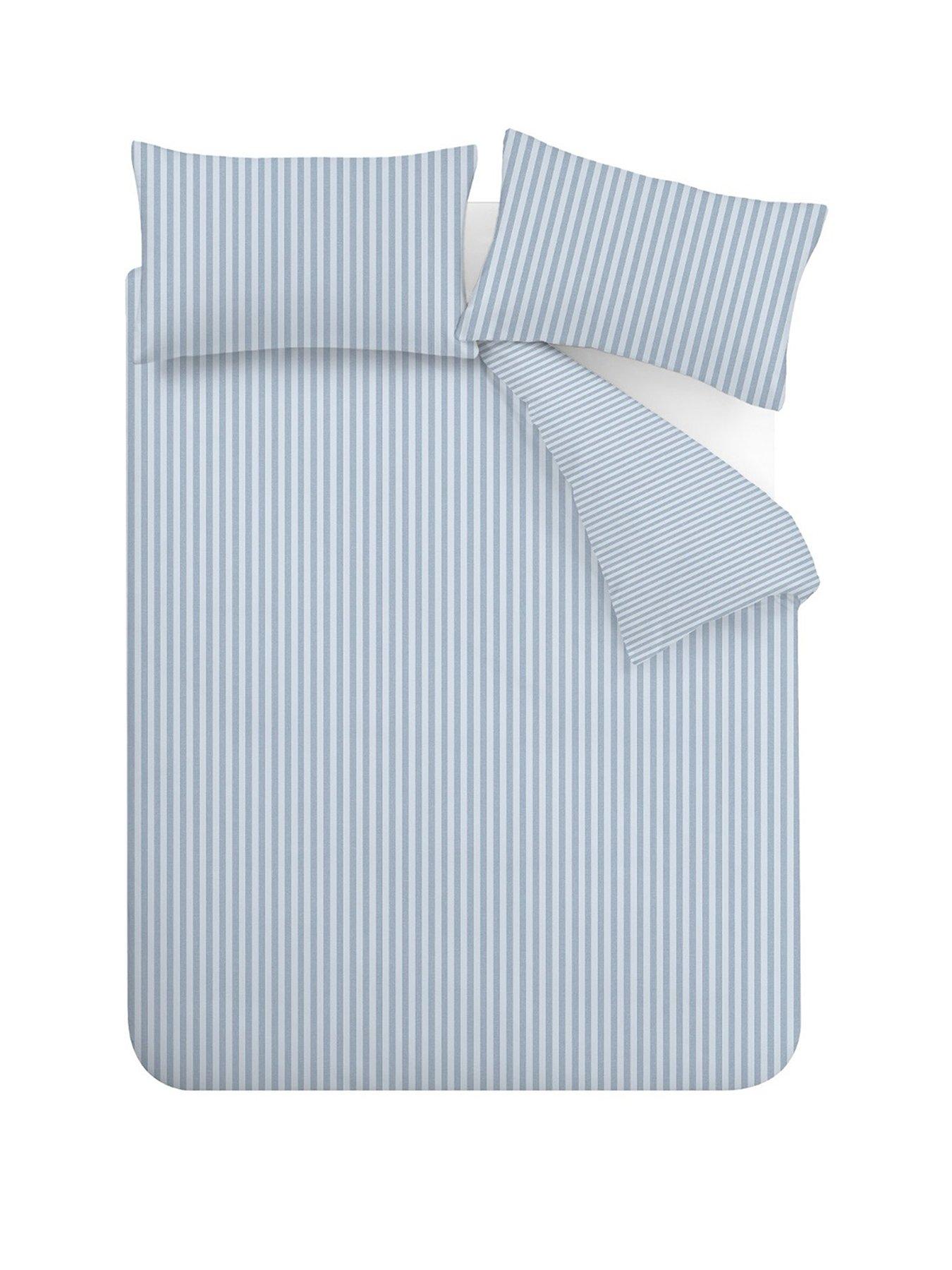 catherine-lansfield-epping-textured-stripe-blue-super-king-duvet-setstillFront