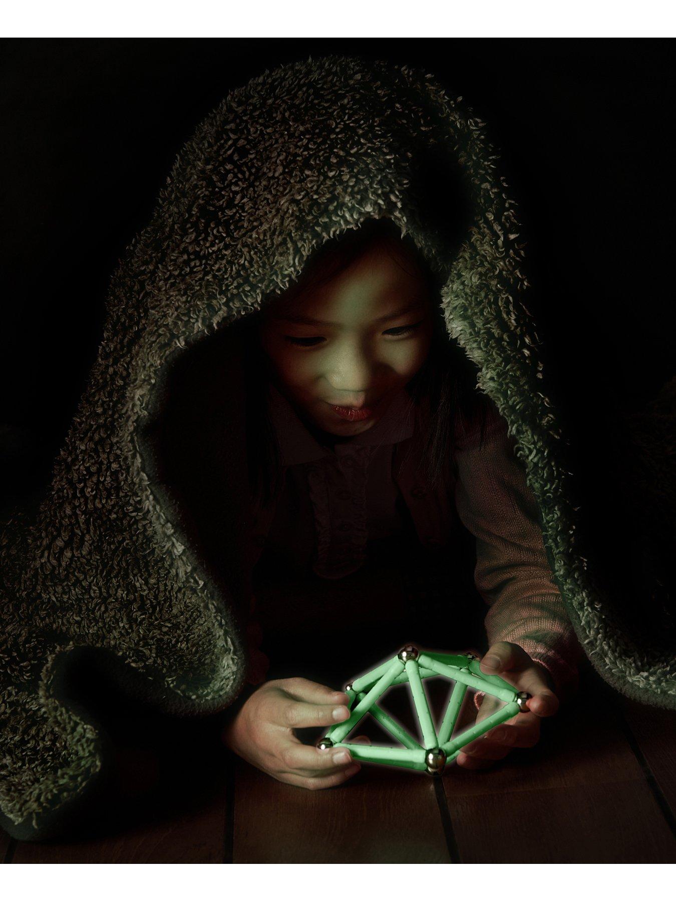 Image 7 of 8 of Geomag Geomag Glow Recycled 60 pcs