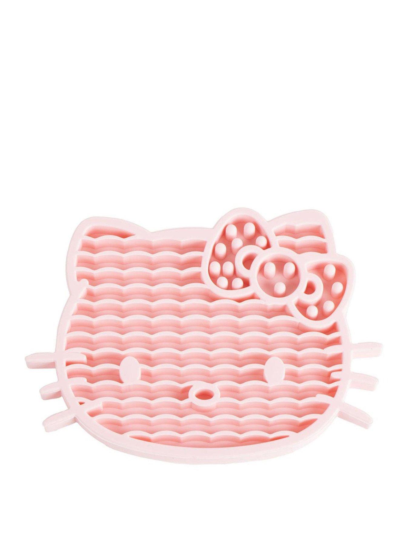 hello-kitty-hello-kitty-lick-mattstillFront